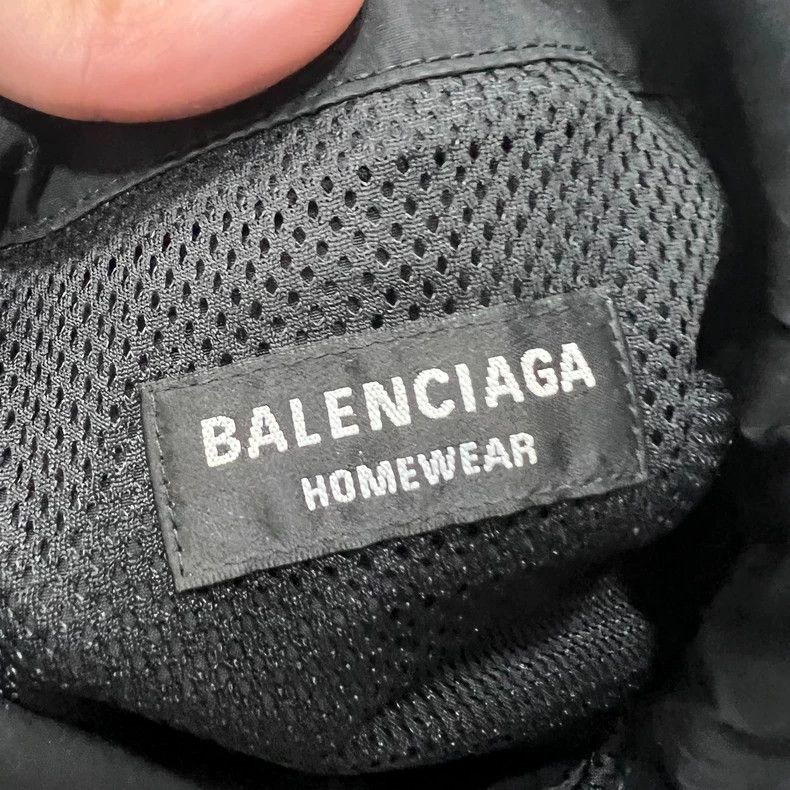 Balenciaga Balenciaga Black Jacket Size 44 Size US XS / EU 42 / 0 - 3 Thumbnail