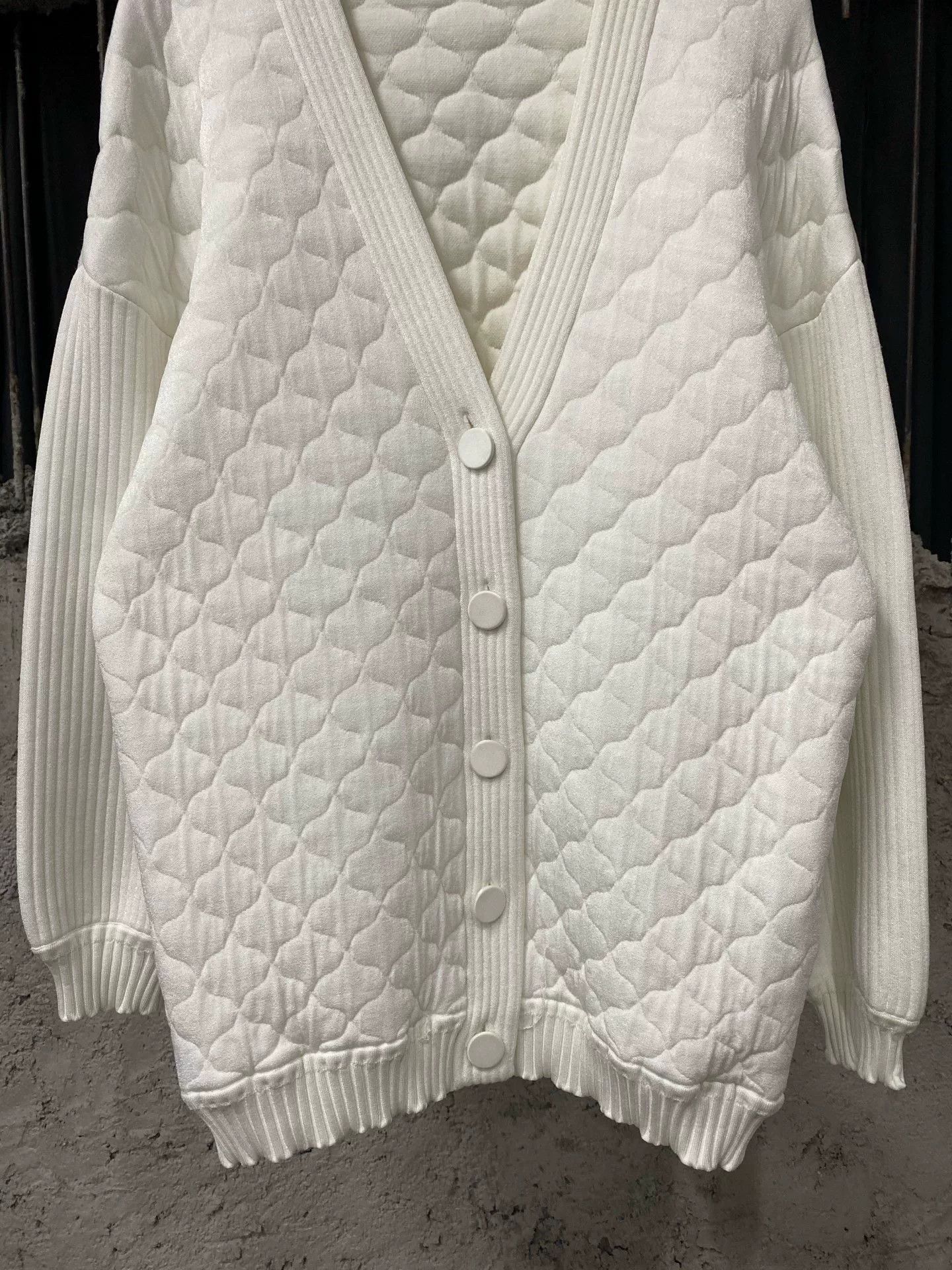 Fendi fendi quilted cardigan size 38 new Size US S / EU 44-46 / 1 - 4 Thumbnail