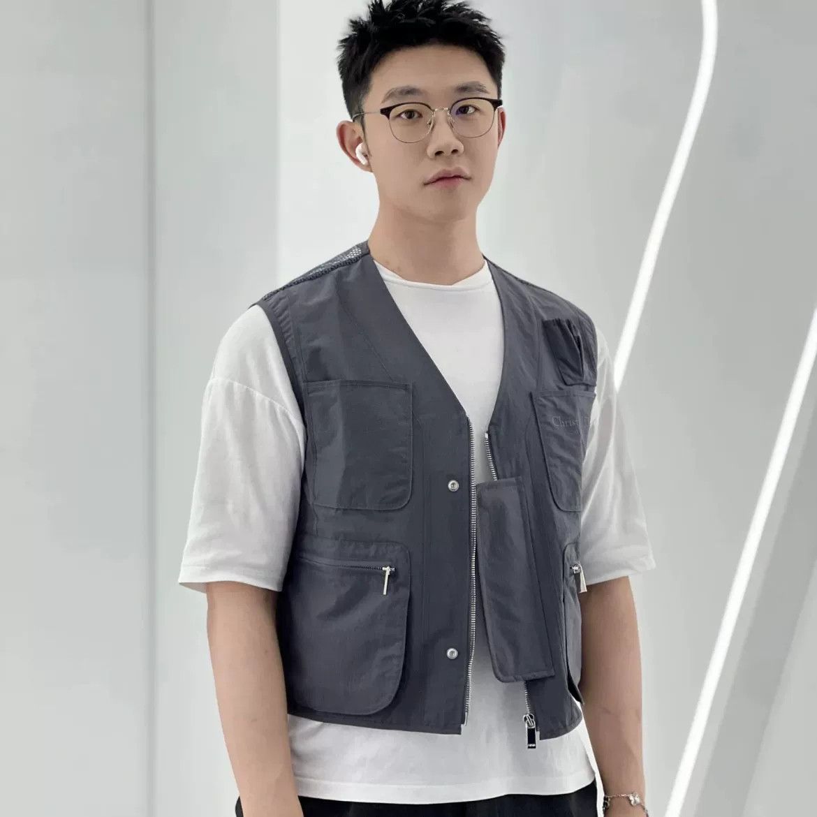 Dior Dior Tactical Vest with Logo Embroidery Size US M / EU 48-50 / 2 - 4 Thumbnail