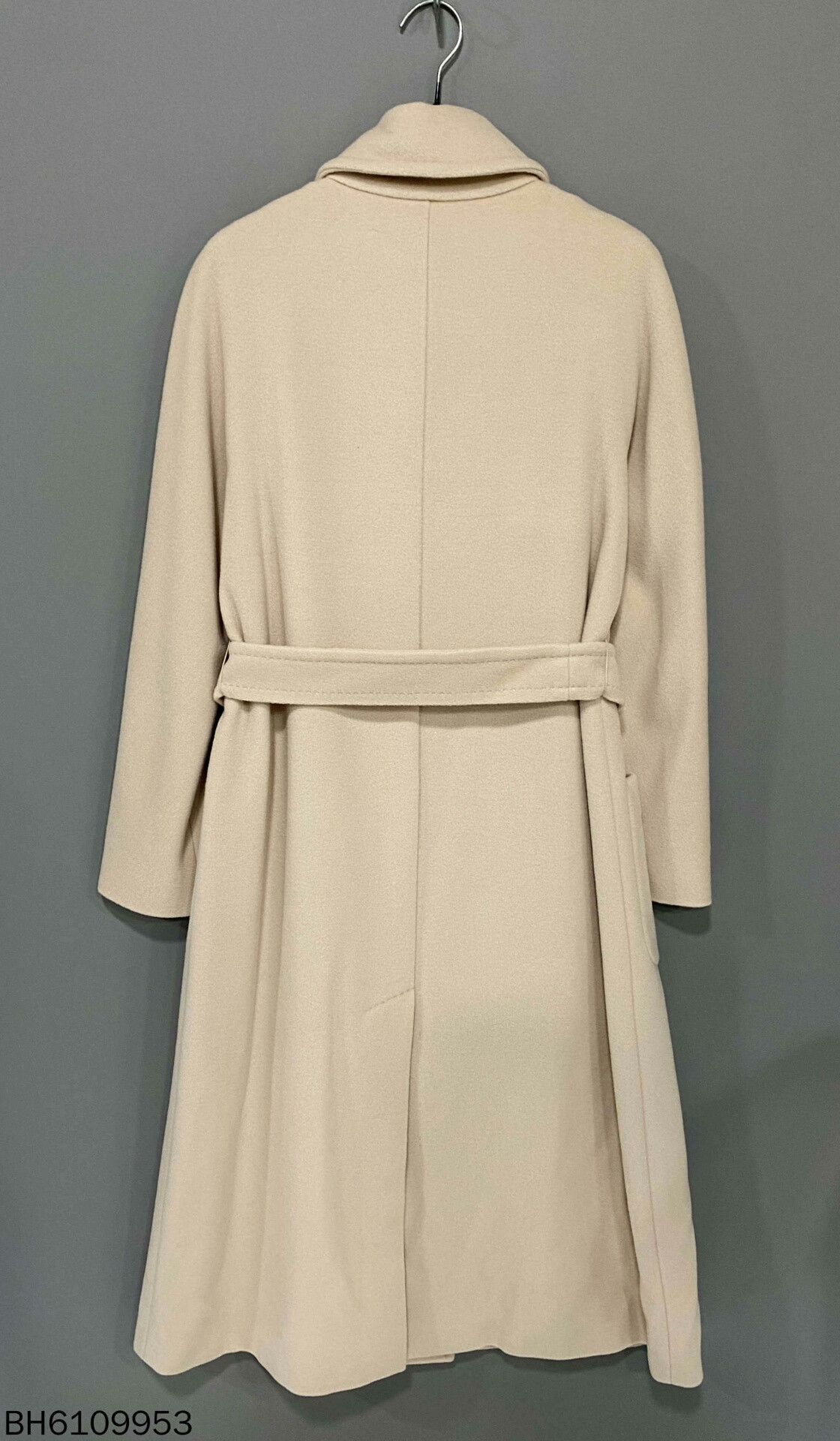 Max Mara maxmara cream wool coat with belt Size US L / EU 52-54 / 3 - 3 Thumbnail