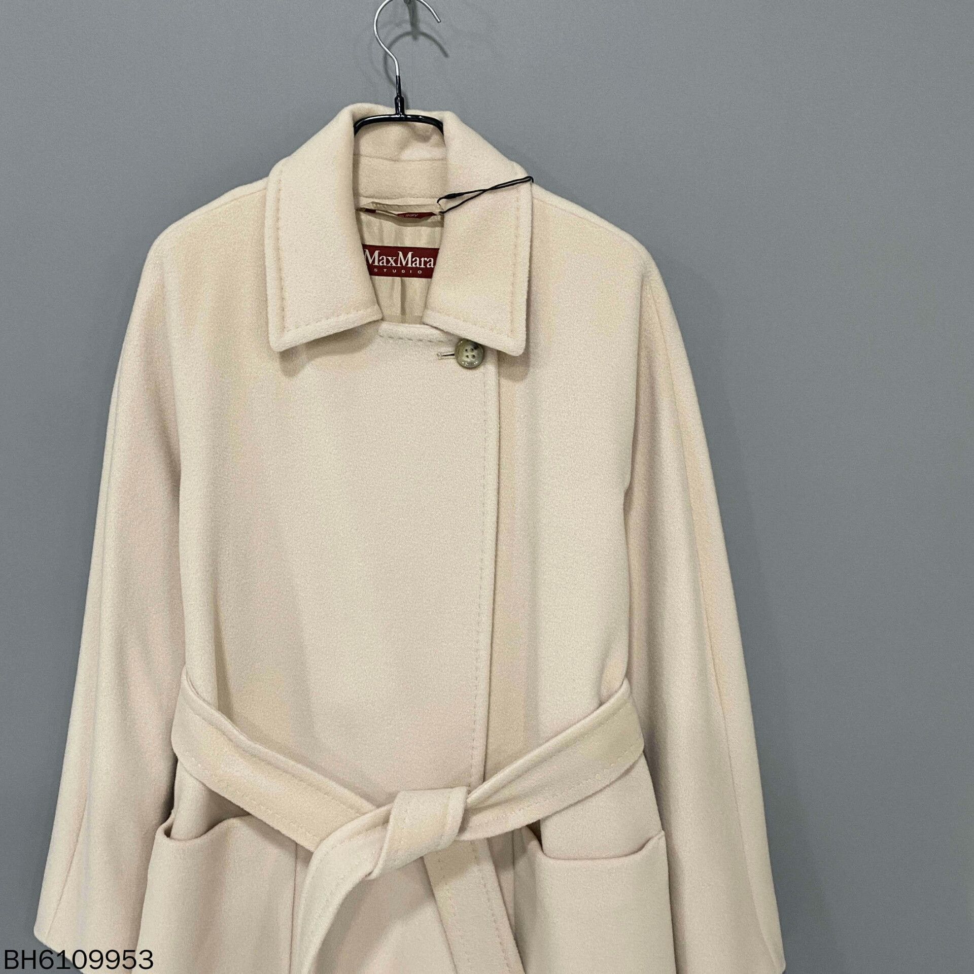 Max Mara maxmara cream wool coat with belt Size US L / EU 52-54 / 3 - 2 Thumbnail