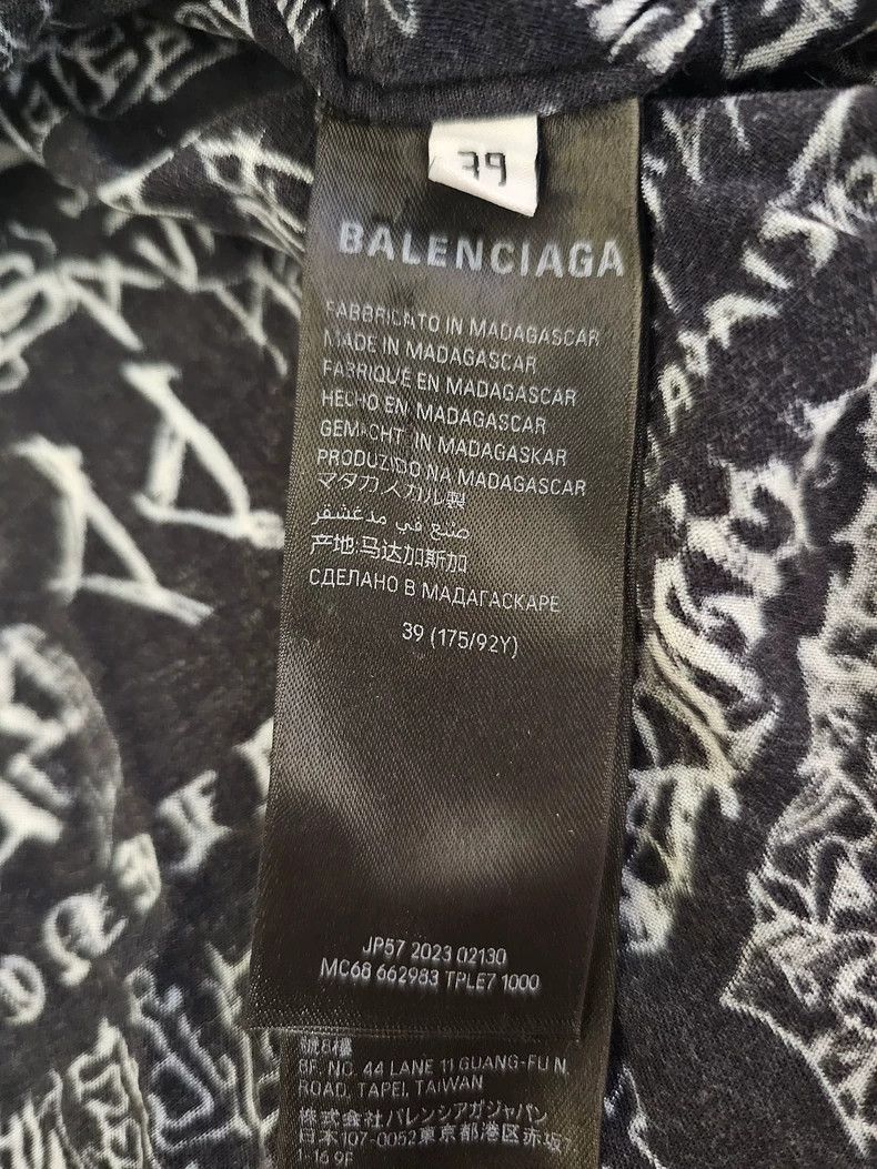 Balenciaga Balenciaga Oversized Graffiti Shirt Size US XXL / EU 58 / 5 - 6 Thumbnail