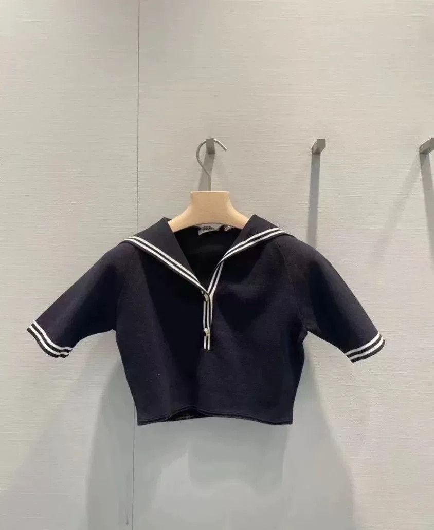 Miu Miu navy cropped sailor style top Size US M / EU 48-50 / 2 - 5 Thumbnail