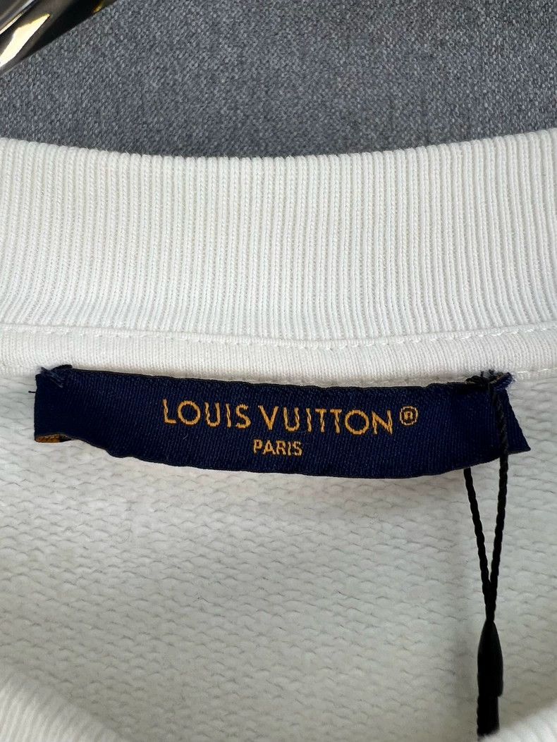 Louis Vuitton LOUIS VUITTON LV Logo Print Sweatshirt Size US M / EU 48-50 / 2 - 3 Thumbnail