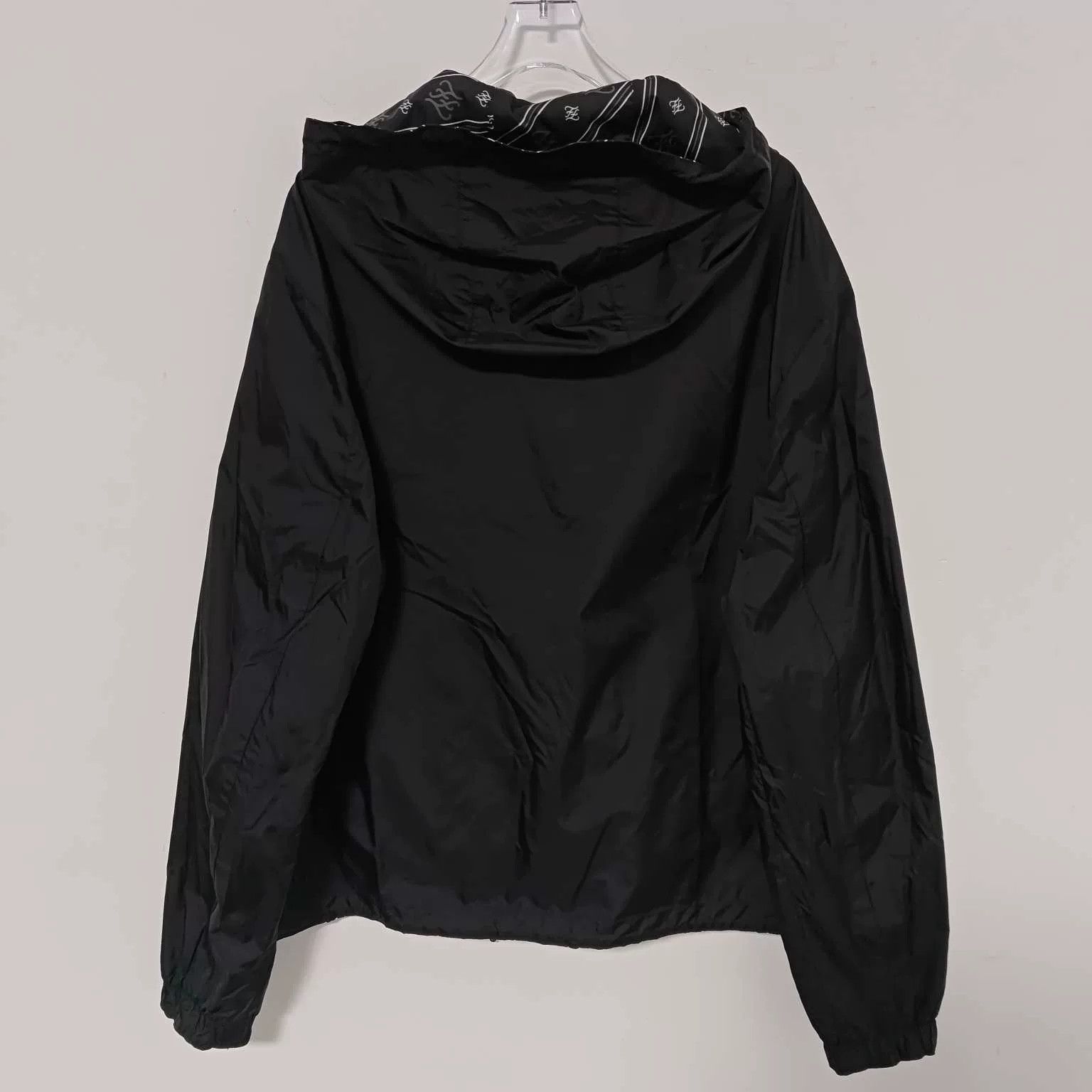 Fendi fendi reversible jacket in black and white Size US L / EU 52-54 / 3 - 5 Thumbnail