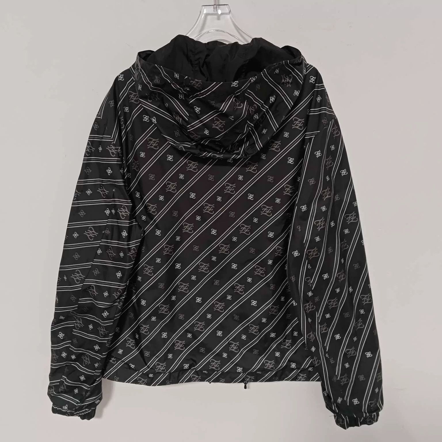 Fendi fendi reversible jacket in black and white Size US L / EU 52-54 / 3 - 3 Thumbnail