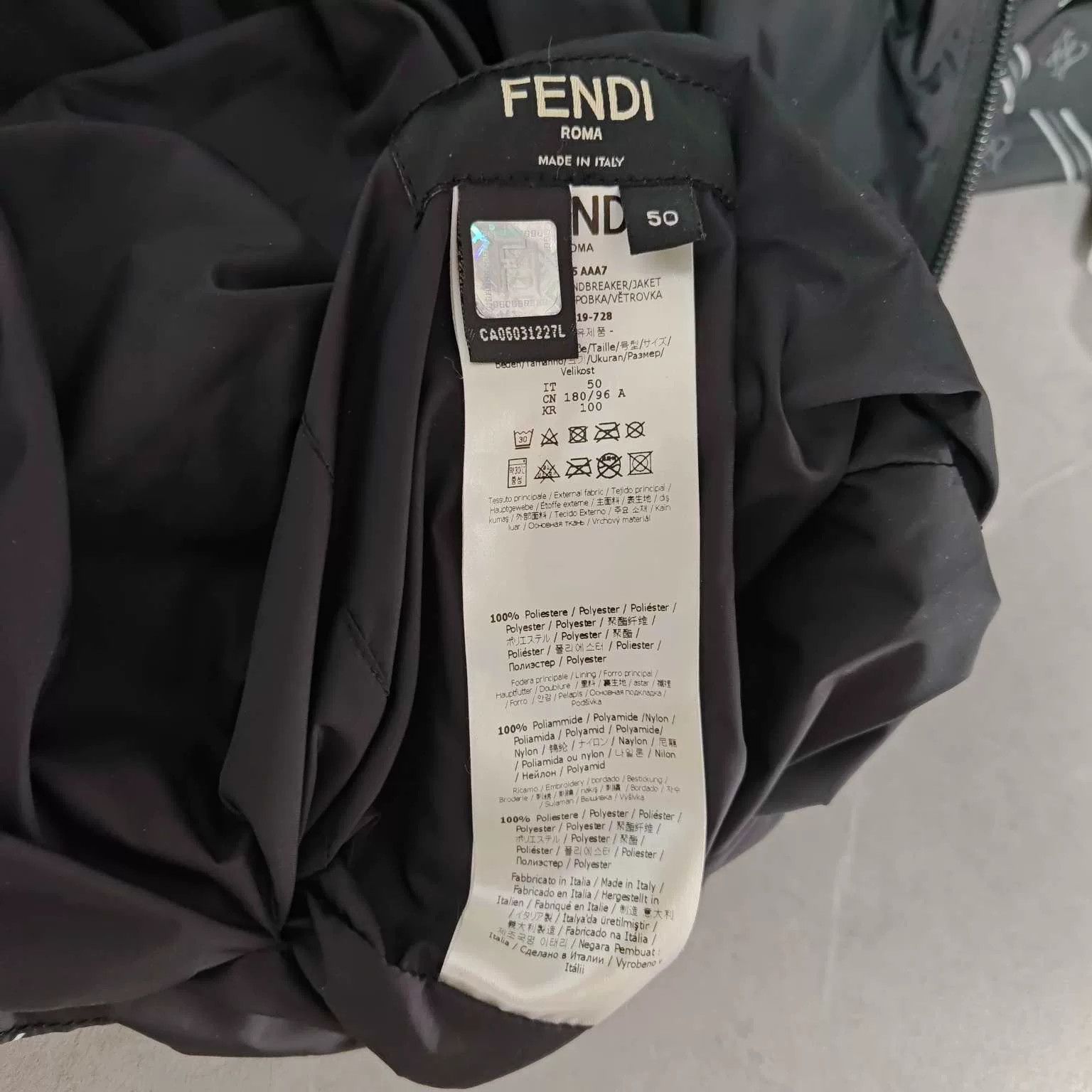 Fendi fendi reversible jacket in black and white Size US L / EU 52-54 / 3 - 6 Thumbnail