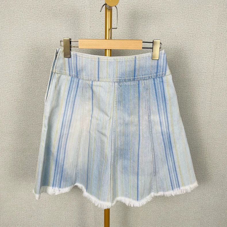 Chanel Chanel Runway Denim Skirt Size US 36 / EU 52 - 2 Thumbnail