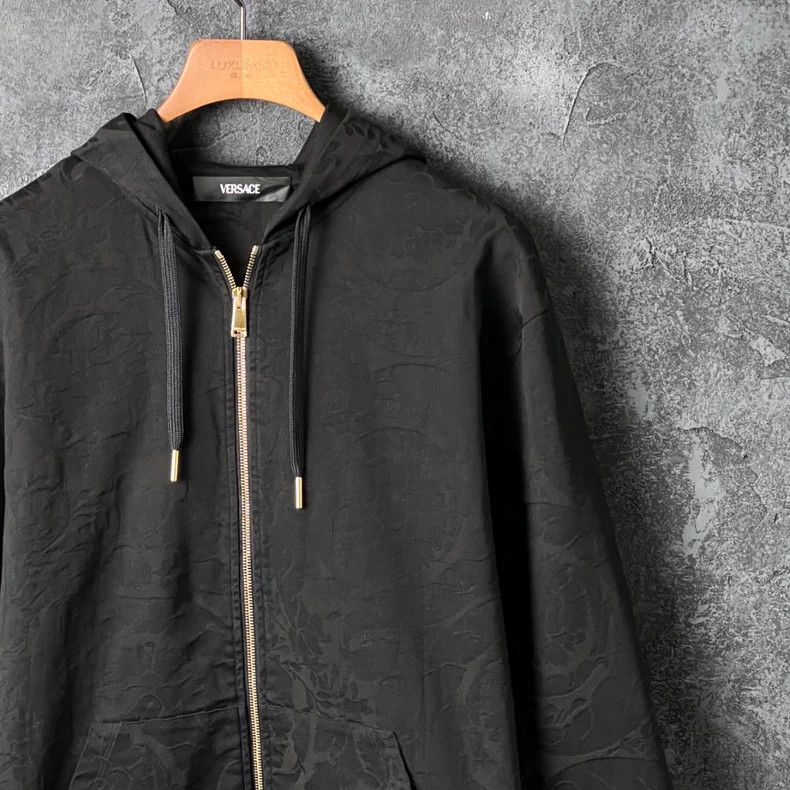 Versace VERSACE Dark Pattern Hooded Sweatshirt Jacket Size US S / EU 44-46 / 1 - 3 Thumbnail