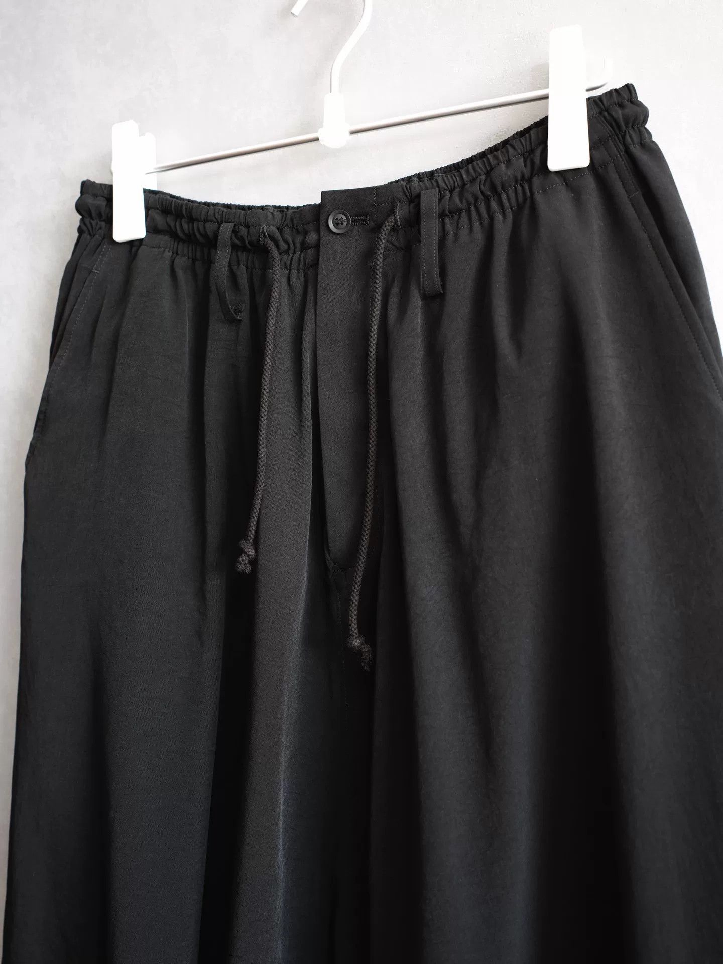 Yohji Yamamoto yohji yamamoto low-crotch asymmetrical pants Size US 30 / EU 46 - 3 Thumbnail