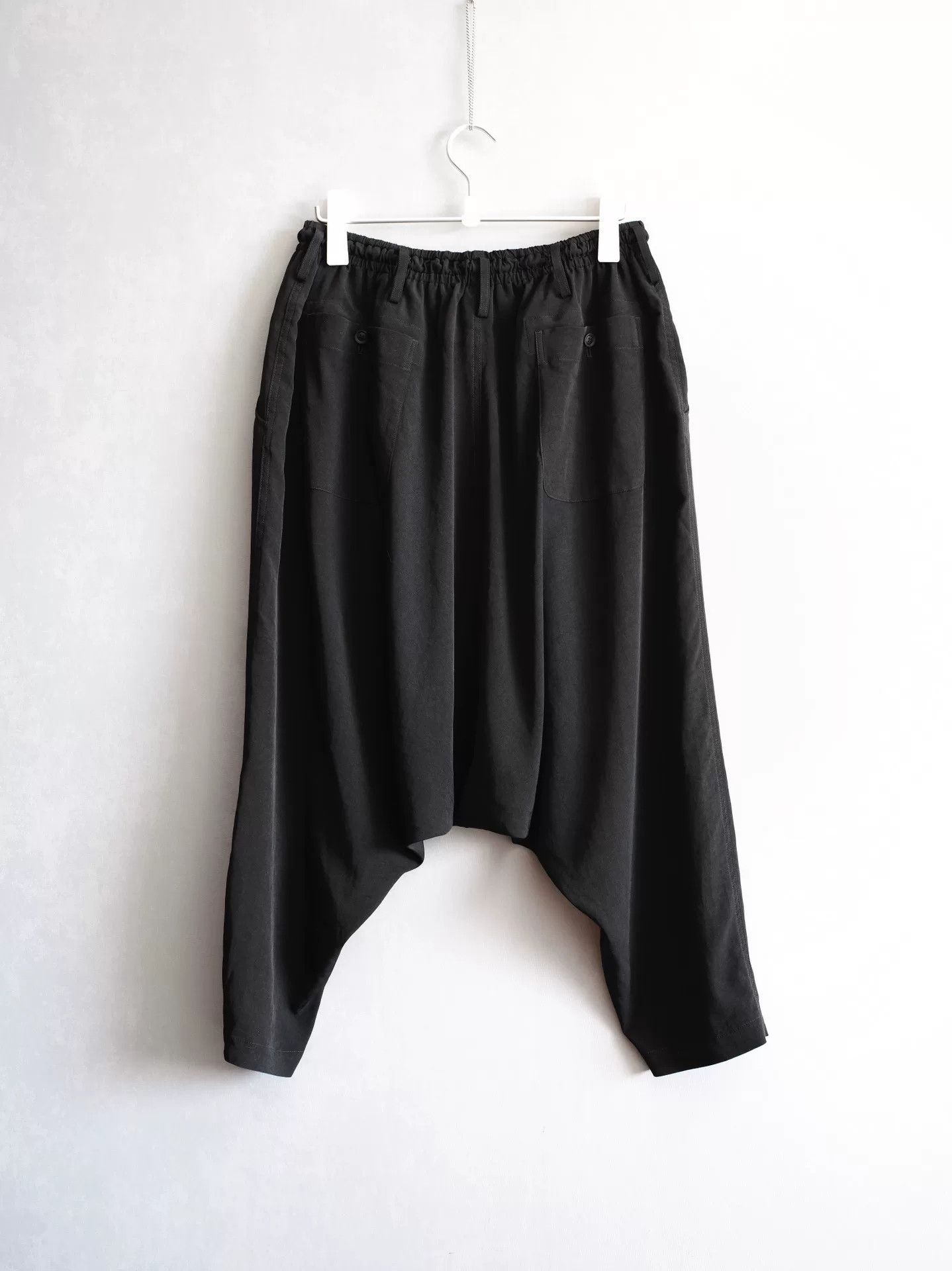 Yohji Yamamoto yohji yamamoto low-crotch asymmetrical pants Size US 30 / EU 46 - 2 Thumbnail