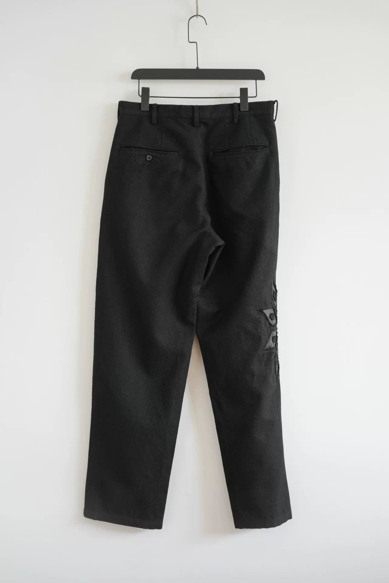 Yohji Yamamoto yohji yamamoto leather flower trousers Size US 30 / EU 46 - 2 Thumbnail
