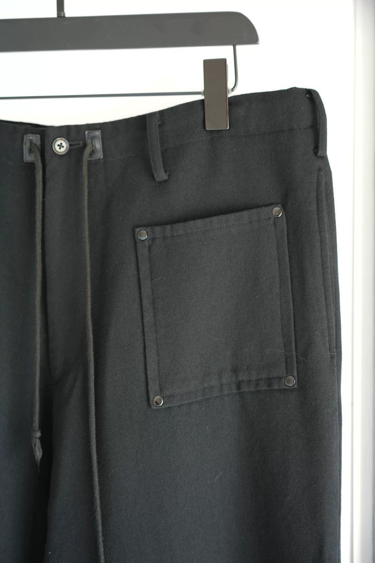 Yohji Yamamoto Yohji Yamamoto 2005 Black Drawstring Pants Size US 28 / EU 44 - 5 Thumbnail