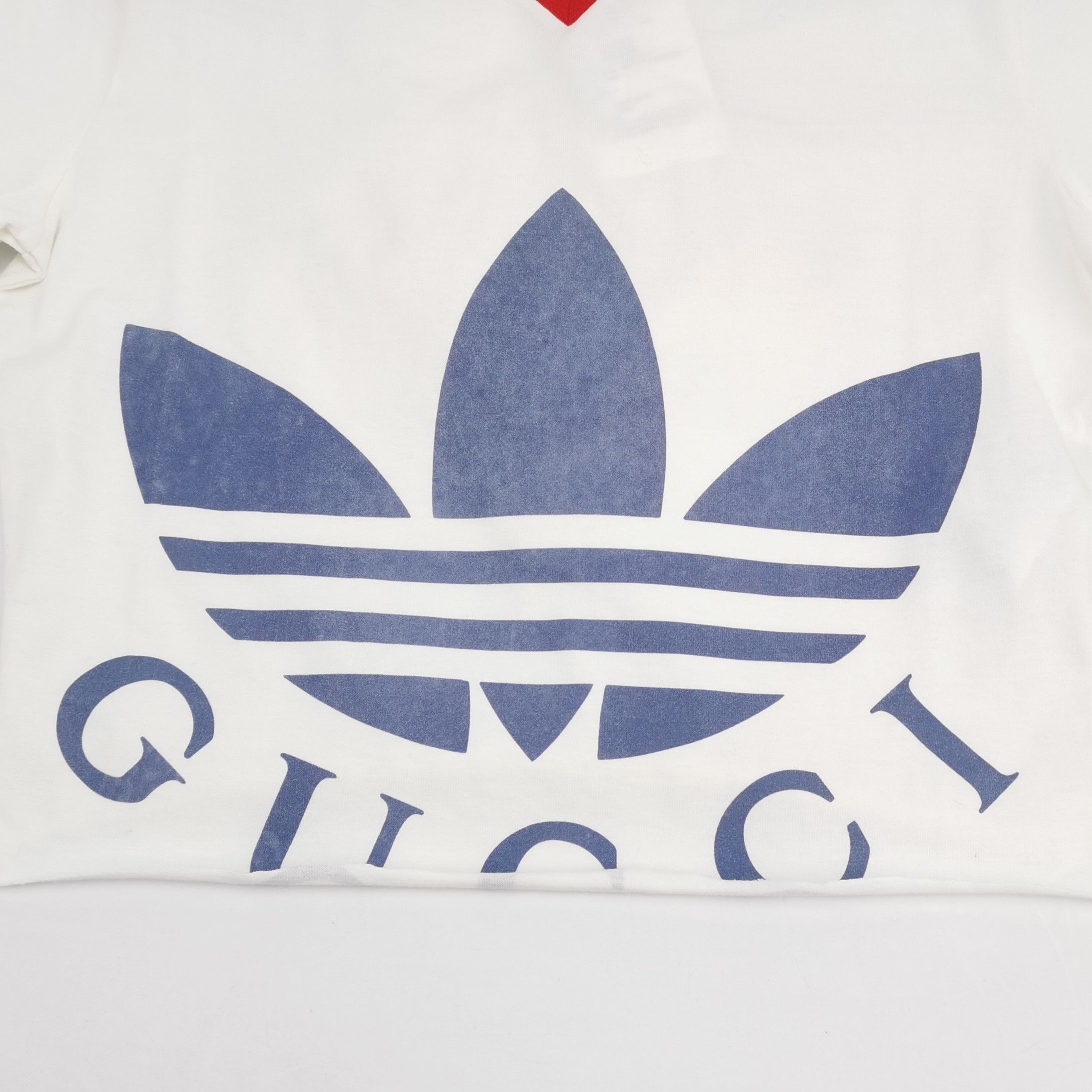 Gucci Gucci x adidas V-Neck Logo T-Shirt XS Size XS / US 0-2 / IT 36-38 - 6 Thumbnail