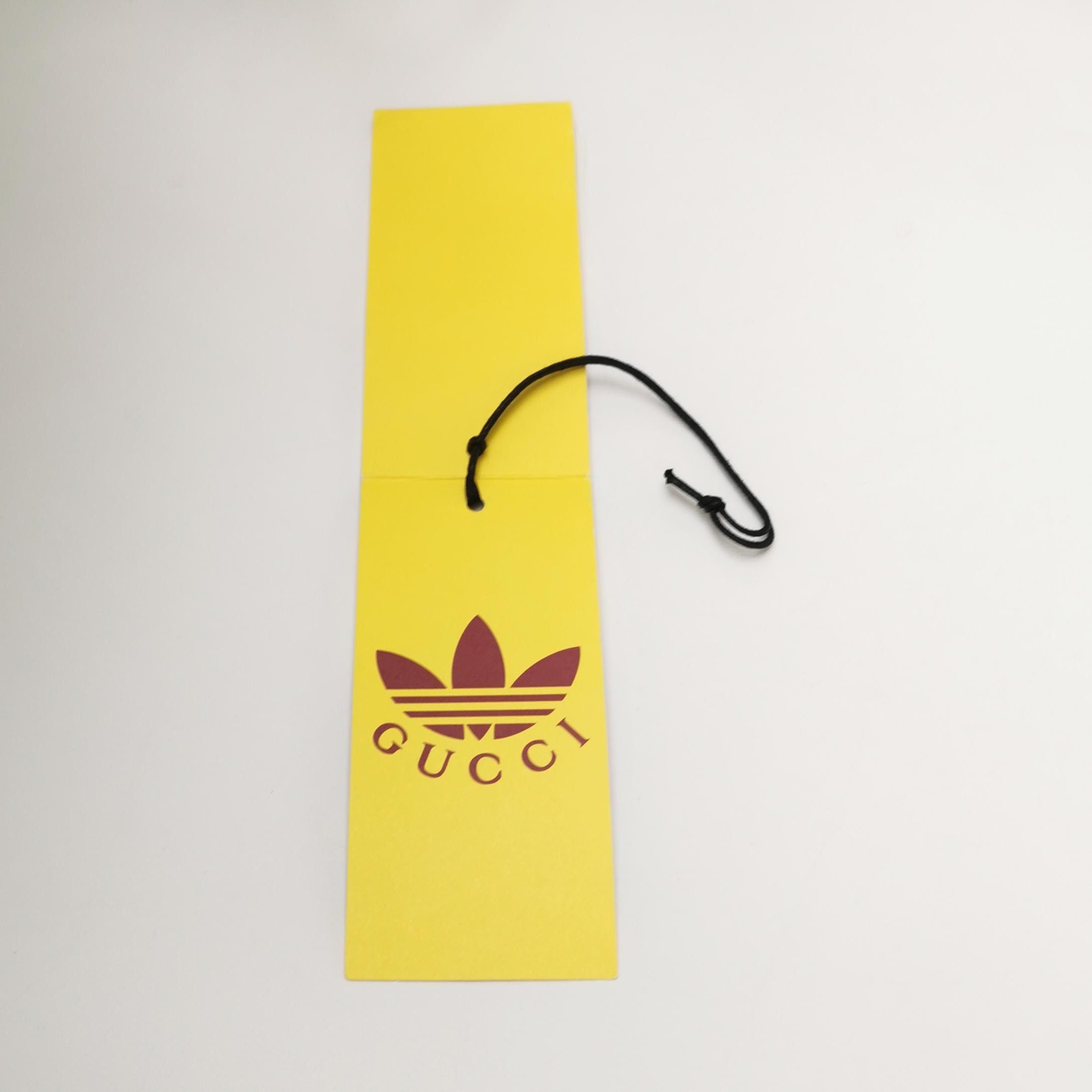Gucci Gucci x adidas V-Neck Logo T-Shirt XS Size XS / US 0-2 / IT 36-38 - 9 Thumbnail