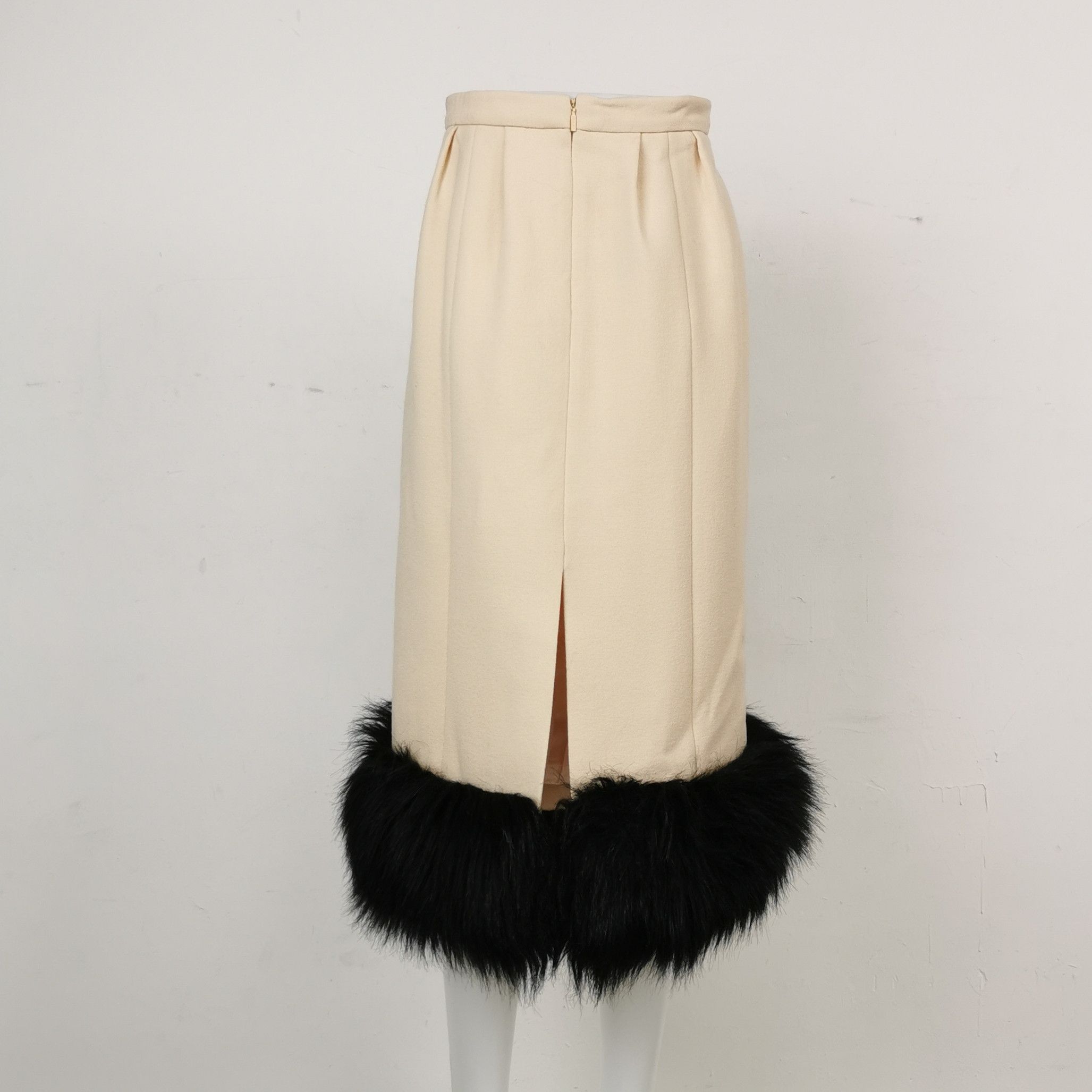 Gucci Gucci Silk-Wool Blend Fur Trim Midi Skirt Size 36" / US 14 / IT 50 - 3 Thumbnail