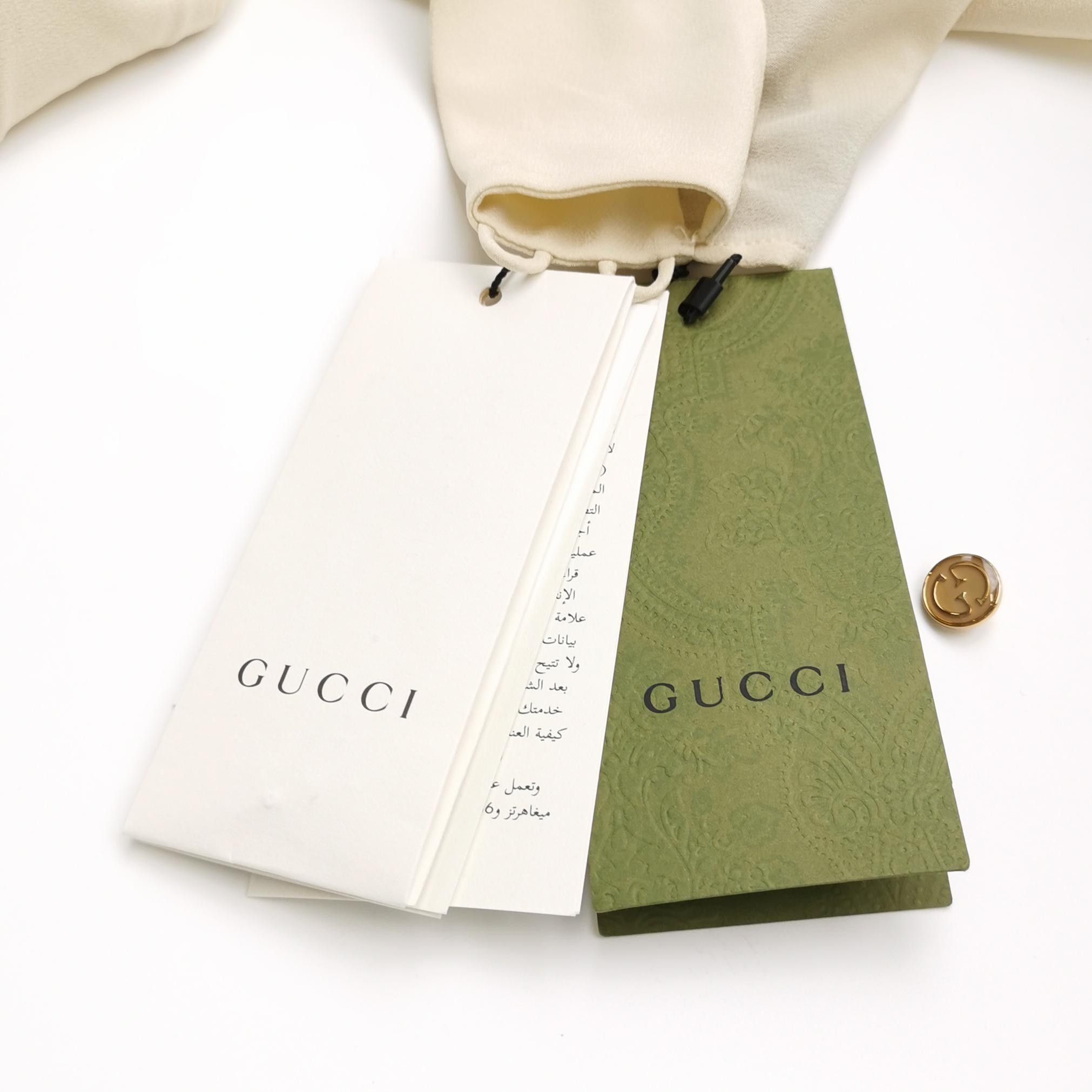 Gucci Gucci Silk Sleeveless Ruffled Collar Blouse Size M / US 6-8 / IT 42-44 - 7 Thumbnail