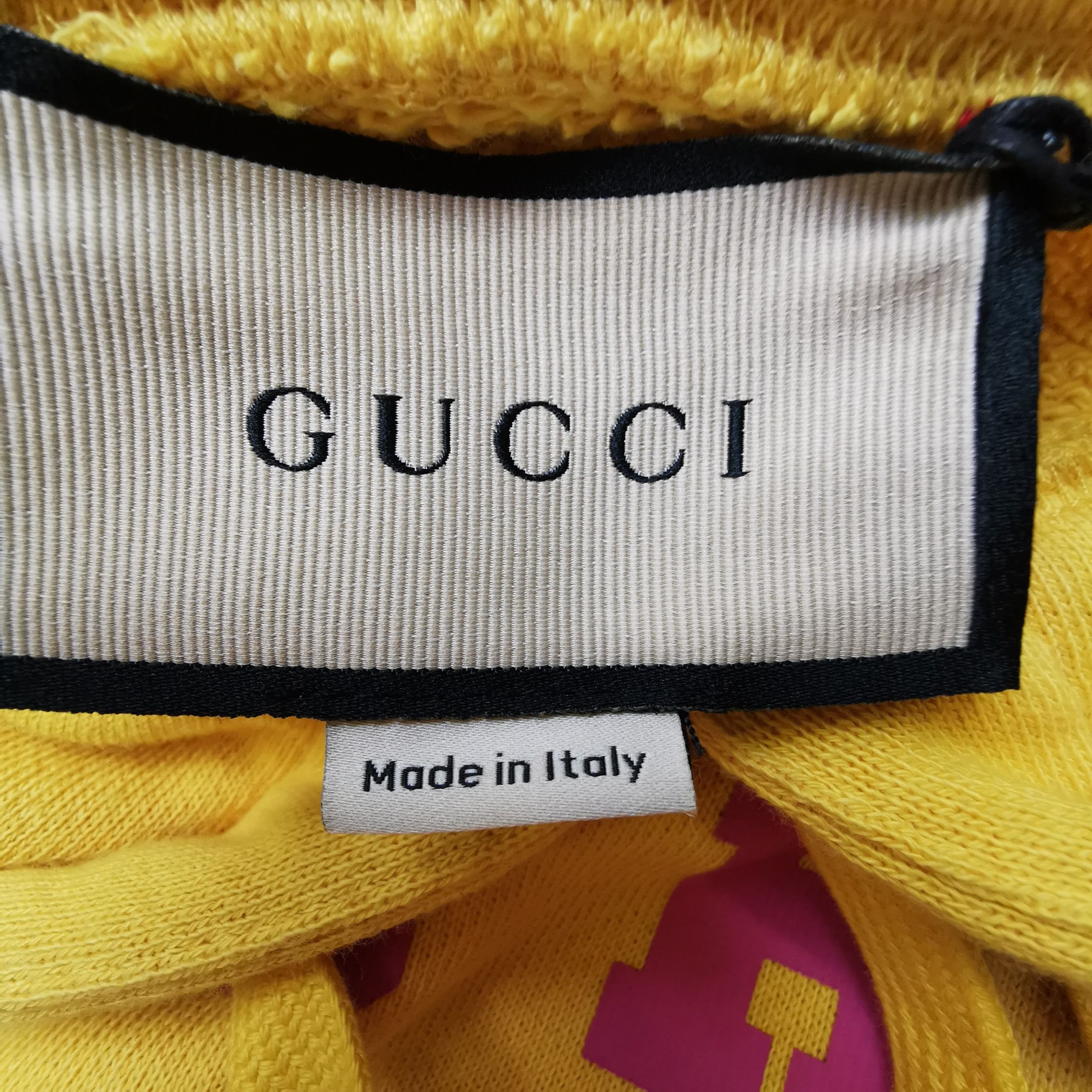 Gucci Gucci Yellow Logo Print Hoodie XS Size US XS / EU 42 / 0 - 10 Thumbnail