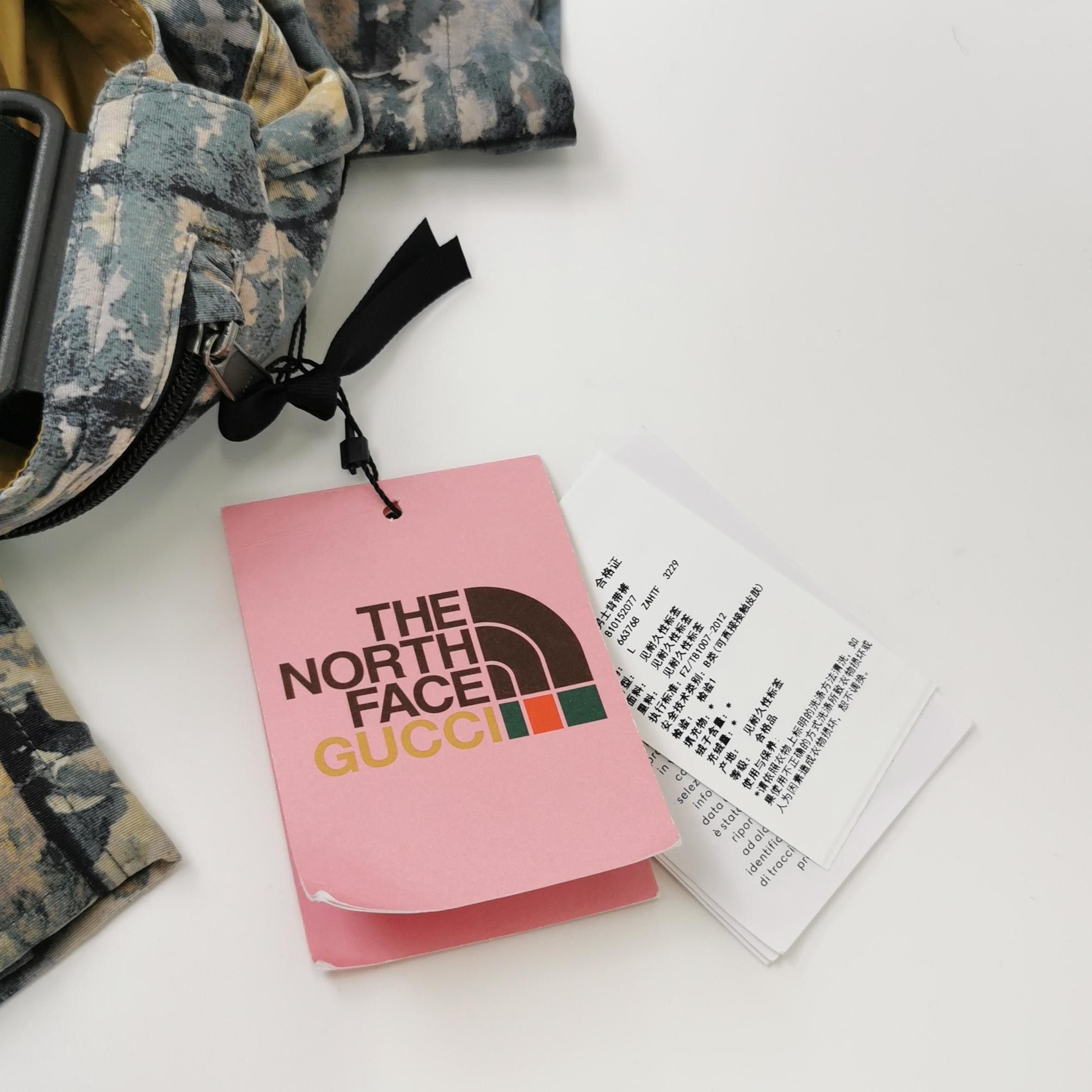 Gucci Gucci x The North Face Camo Suspender Overalls Size US 32 / EU 48 - 12 Thumbnail