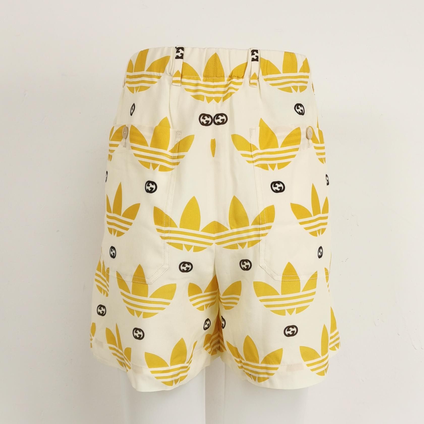 Gucci Gucci x adidas Collaborative Yellow Logo Shorts XXL Size 42" / US 20 - 4 Thumbnail