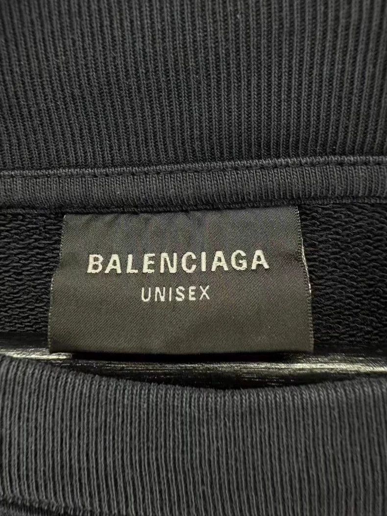 Balenciaga Balenciaga Distressed Logo Sweatshirt Size US M / EU 48-50 / 2 - 5 Thumbnail