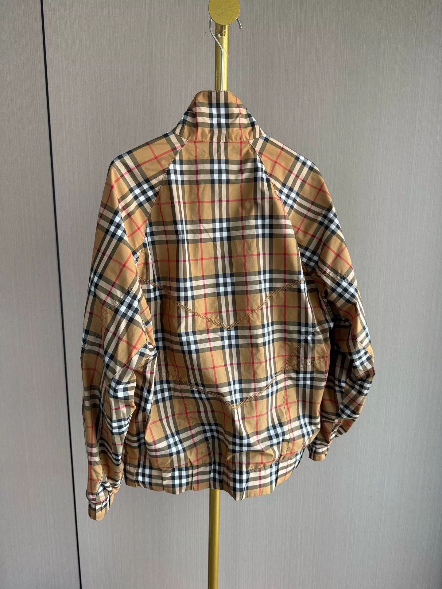 Burberry Burberry Check Zip-Up Jacket Size US S / EU 44-46 / 1 - 2 Thumbnail