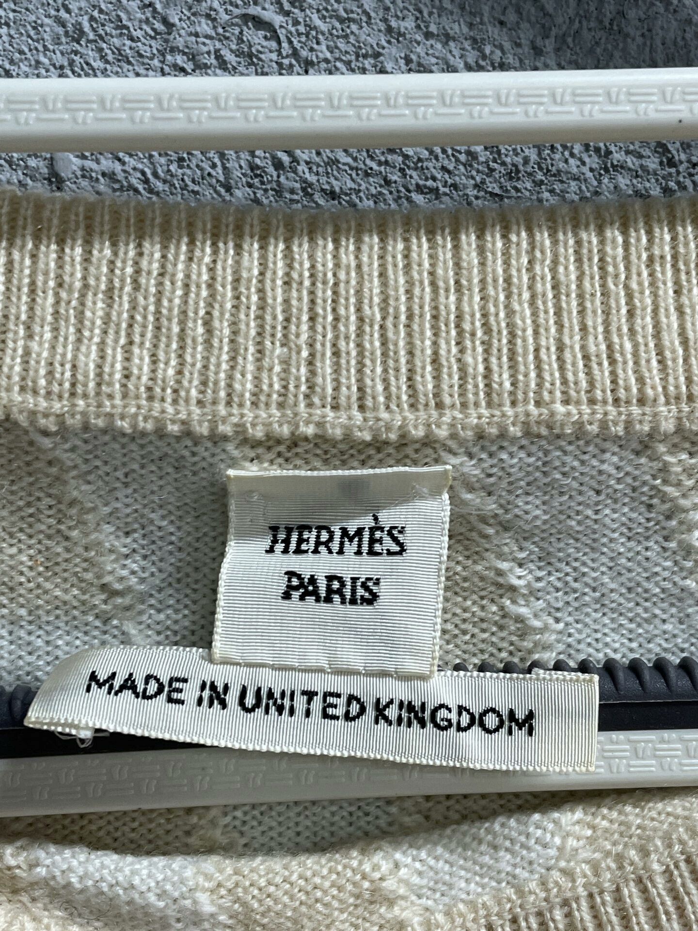 Hermes Hermès Beige Knit Sweater Size US XS / EU 42 / 0 - 3 Thumbnail