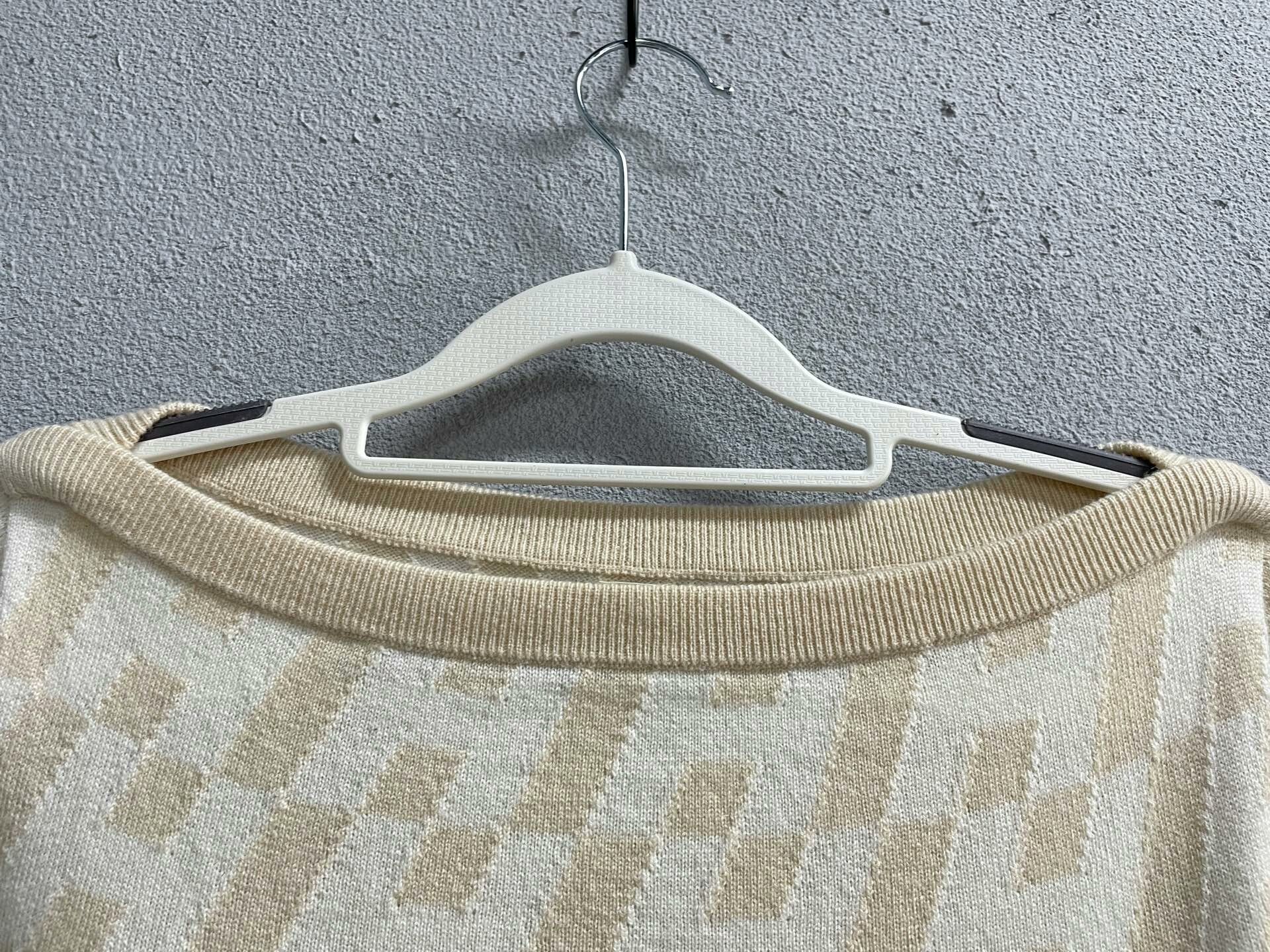 Hermes Hermès Beige Knit Sweater Size US XS / EU 42 / 0 - 8 Thumbnail