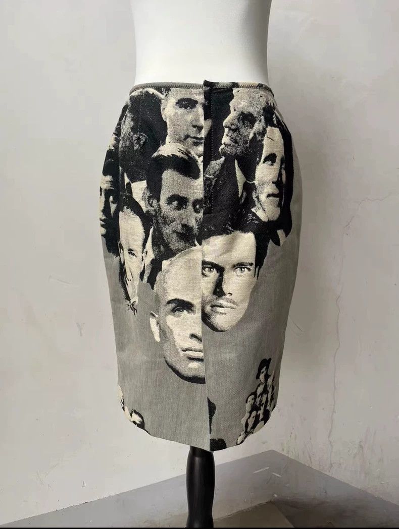 Jean Paul Gaultier Jean Paul Gaultier Runway Portrait Mini Skirt Size US 44 / EU 60 - 2 Thumbnail