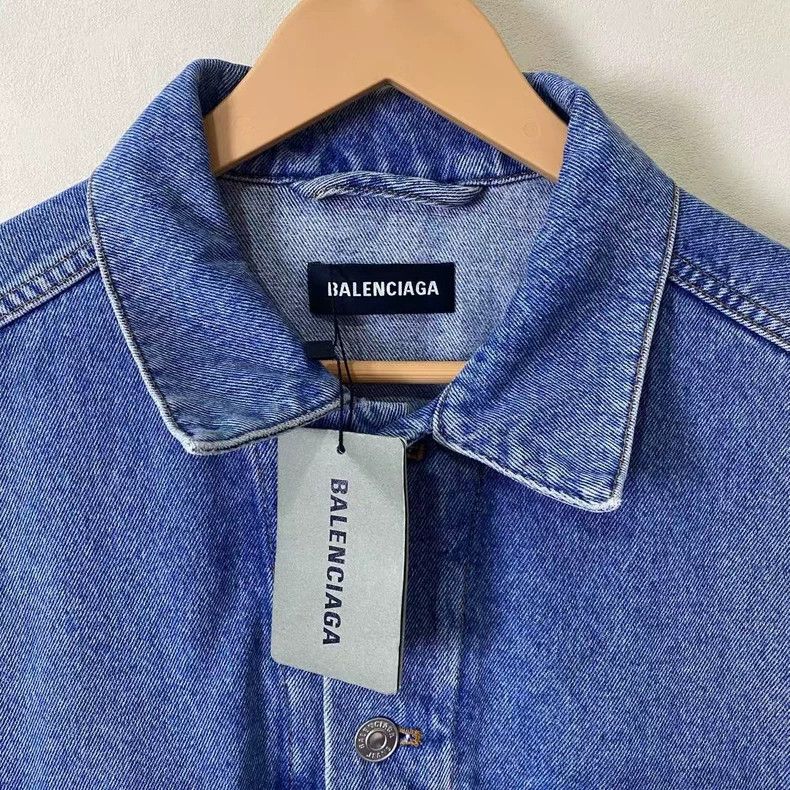 Balenciaga Balenciaga Denim Jacket with Logo Print Size US XL / EU 56 / 4 - 3 Thumbnail