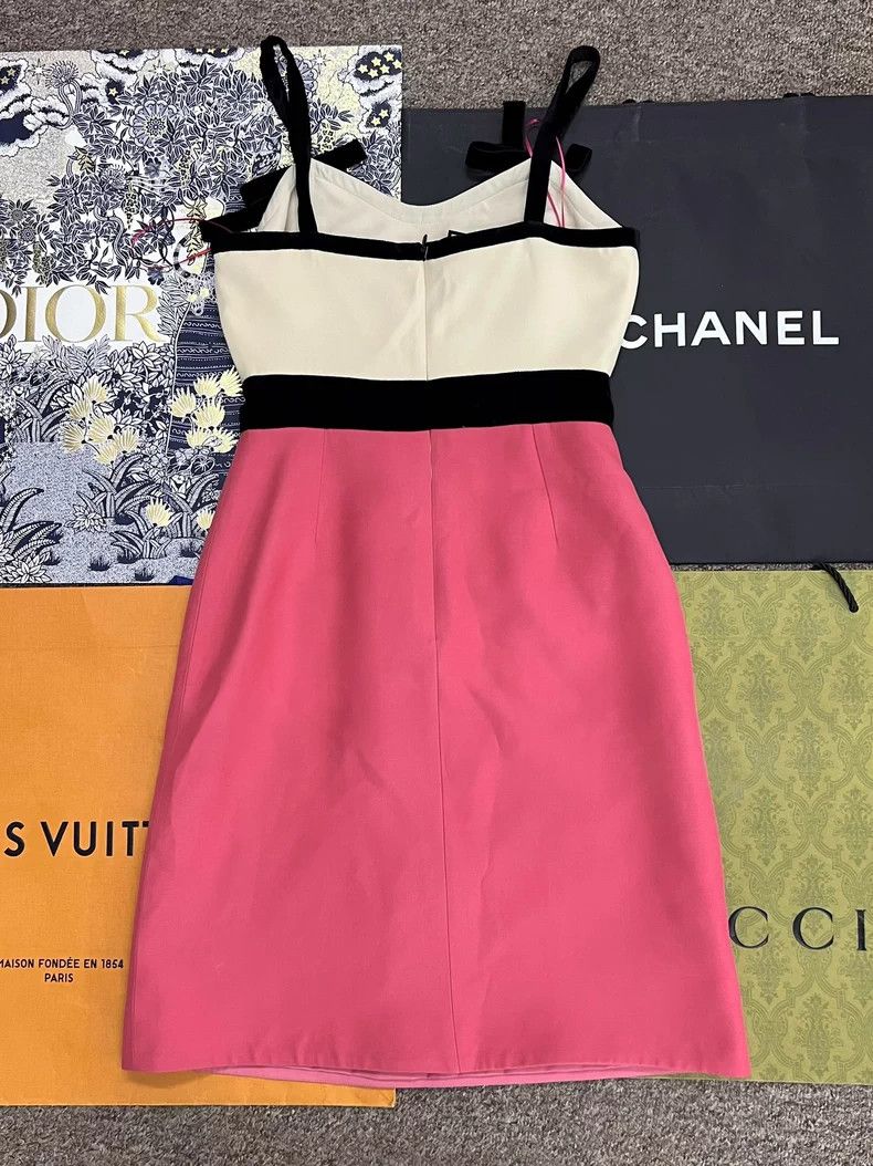 Gucci Gucci Pearl Embellished Sling Dress Size US M / EU 48-50 / 2 - 2 Thumbnail