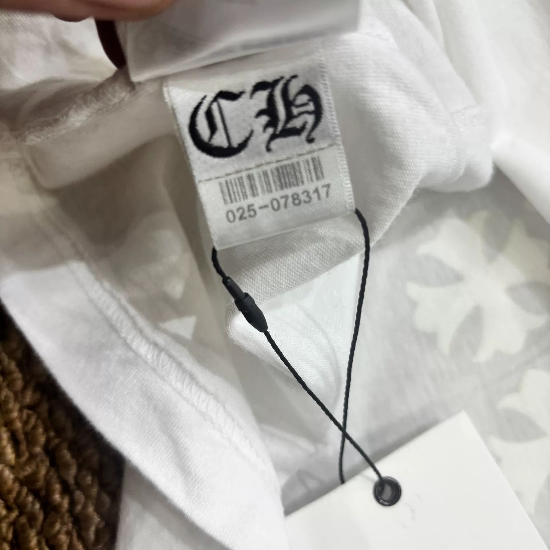 Chrome Hearts Chrome Hearts White Long Sleeve Shirt Size US XL / EU 56 / 4 - 6 Thumbnail