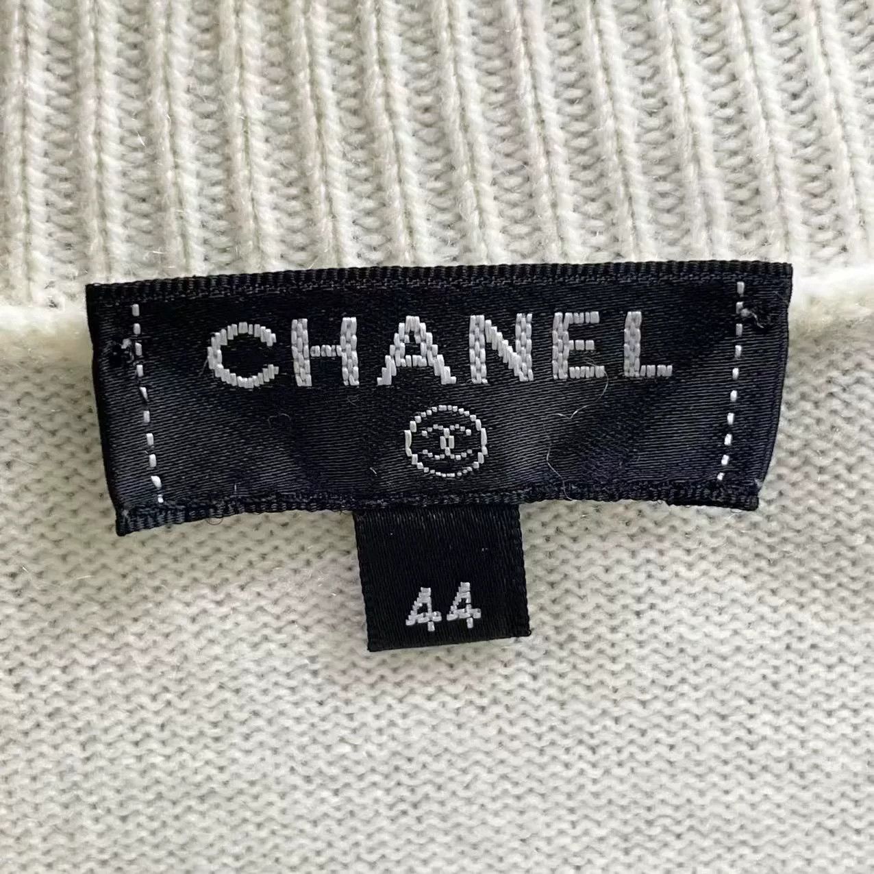 Chanel Chanel Cruise Collection Cashmere Sweater Size M / US 6-8 / IT 42-44 - 4 Thumbnail