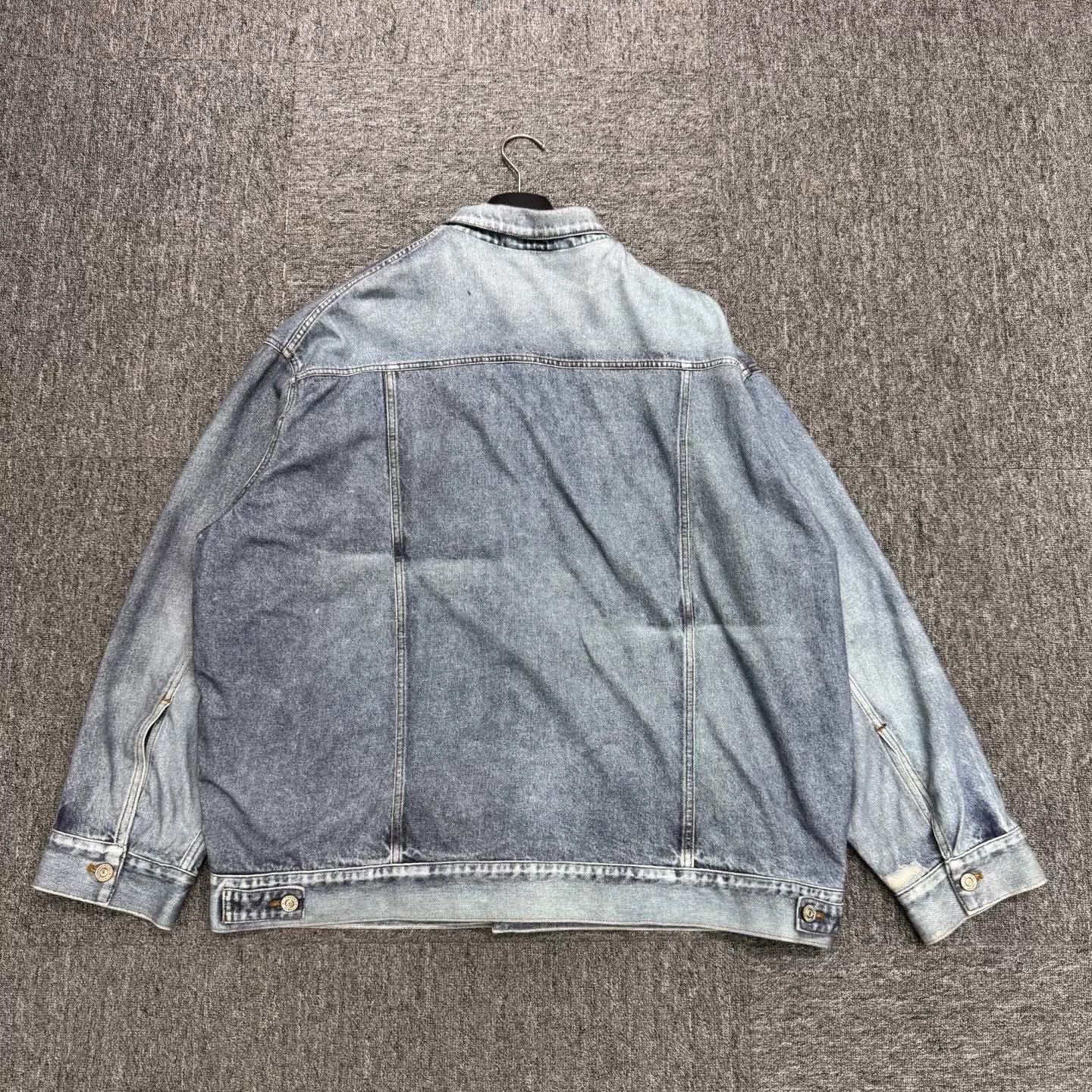 Balenciaga Balenciaga Washed Distressed Denim Jacket Size US L / EU 52-54 / 3 - 5 Thumbnail
