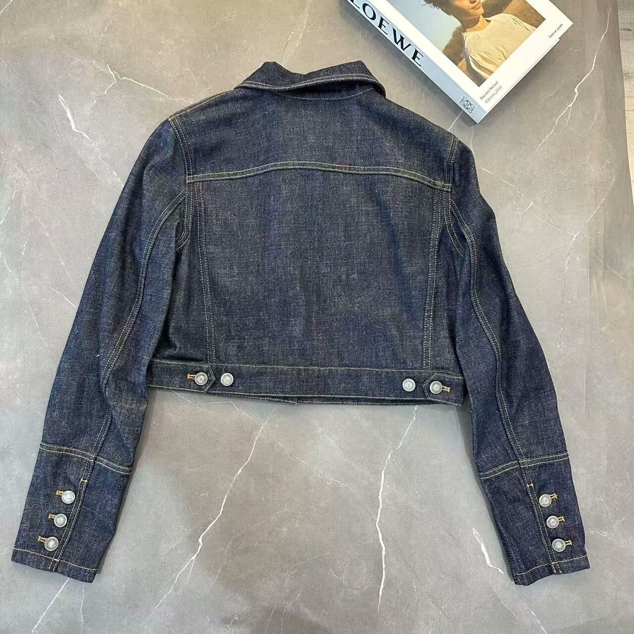 Dior dior cropped denim jacket size 38 Size US M / EU 48-50 / 2 - 2 Thumbnail