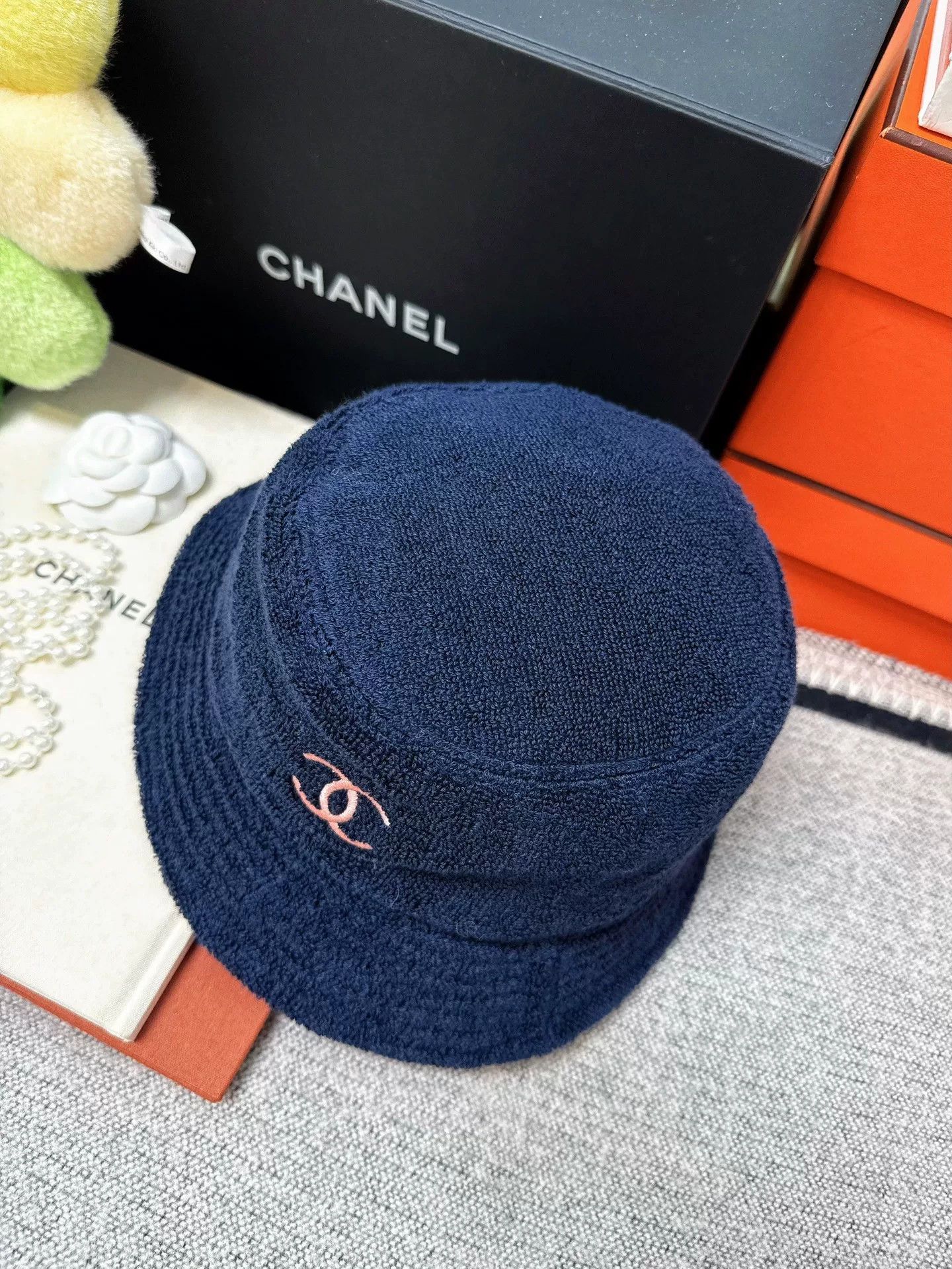 Chanel deep blue pink logo bucket hat Size ONE SIZE - 3 Thumbnail