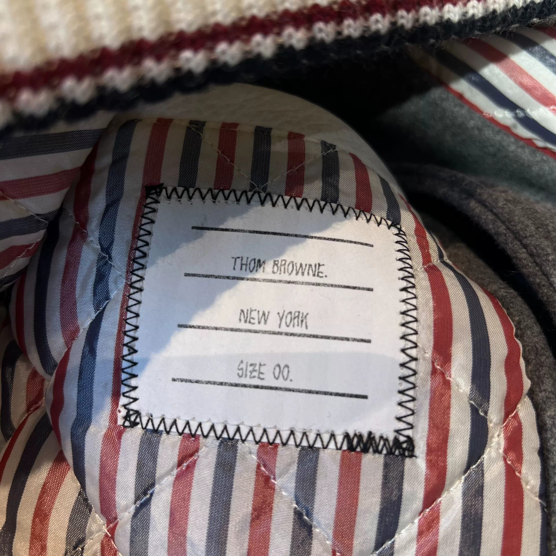 Thom Browne thom browne gray leather sleeve baseball jacket Size US XXS / EU 40 - 5 Thumbnail