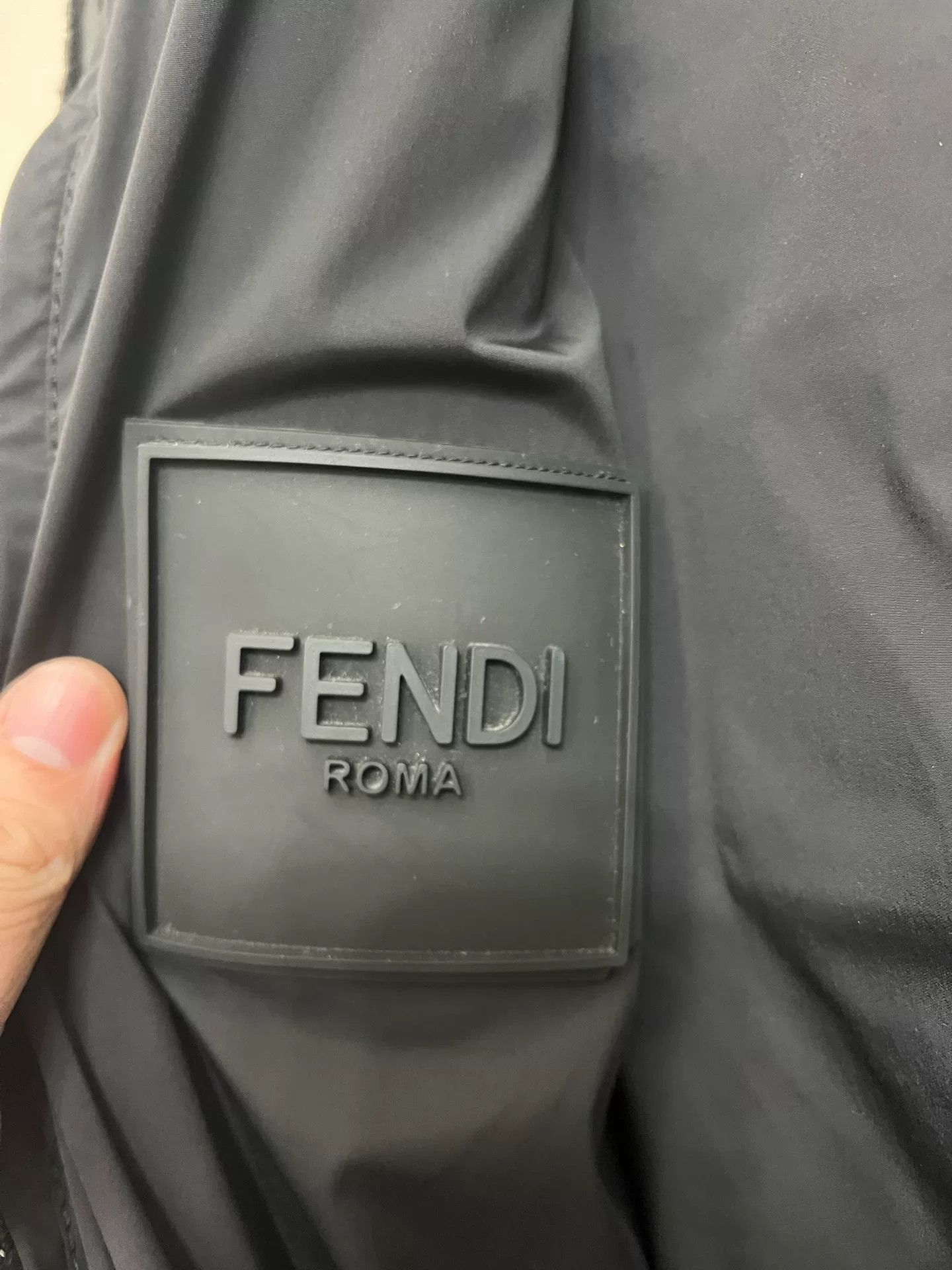Fendi fendi black hooded jacket with logo design Size US L / EU 52-54 / 3 - 2 Thumbnail