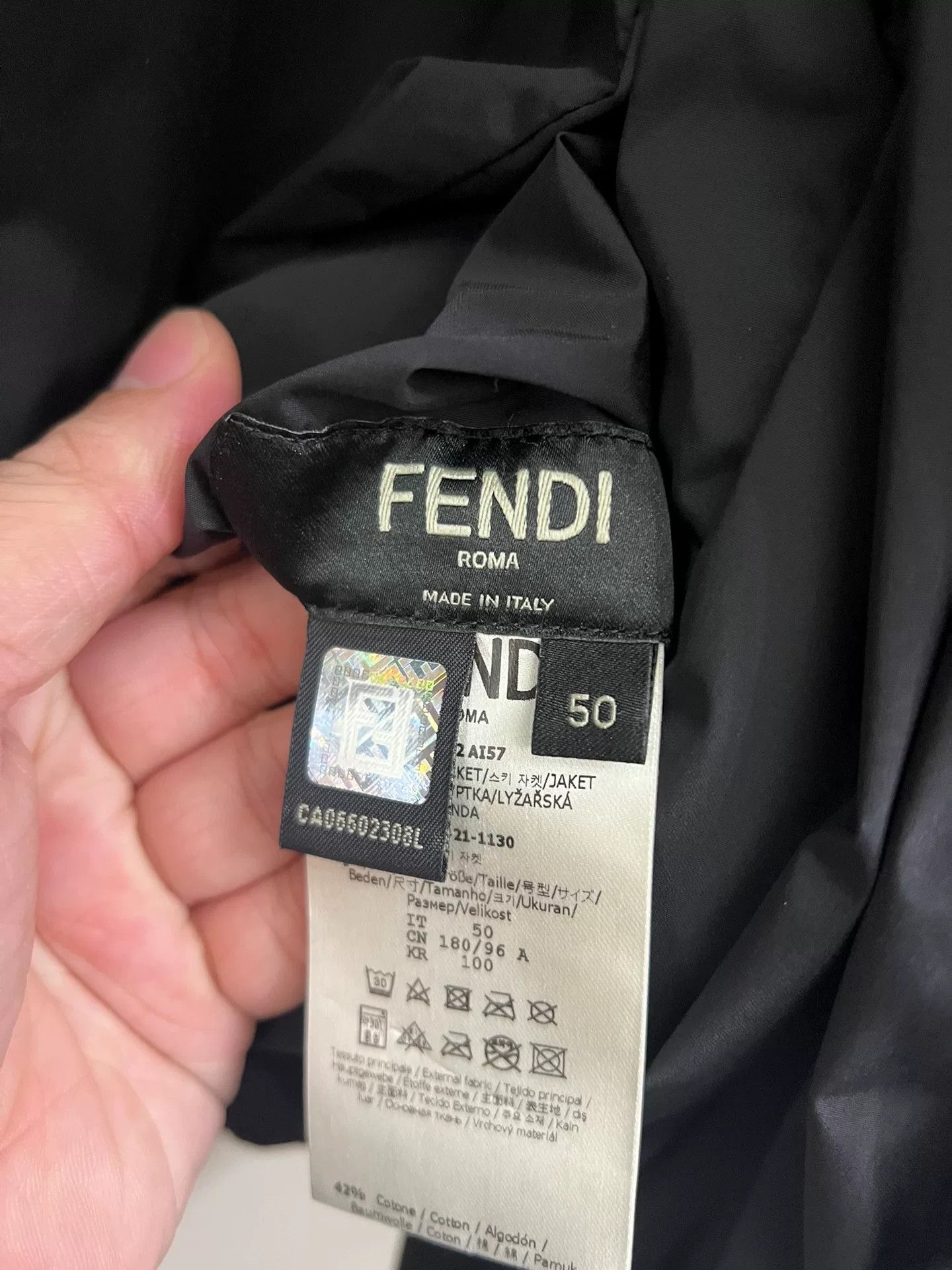 Fendi fendi black hooded jacket with logo design Size US L / EU 52-54 / 3 - 3 Thumbnail