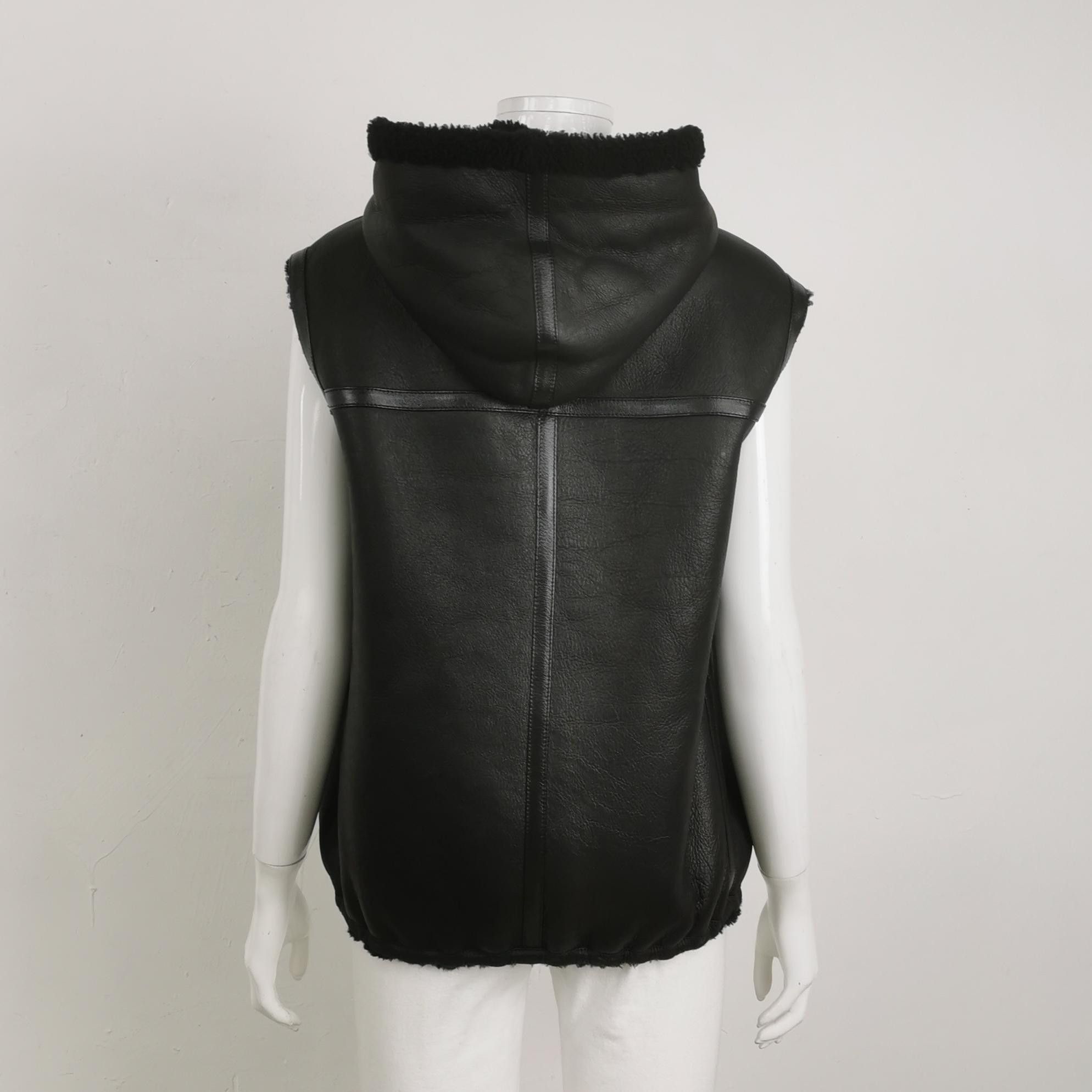 Gucci Gucci XS/38 Black Hooded Reversible Sheepskin Vest Size XS / US 0-2 / IT 36-38 - 8 Thumbnail