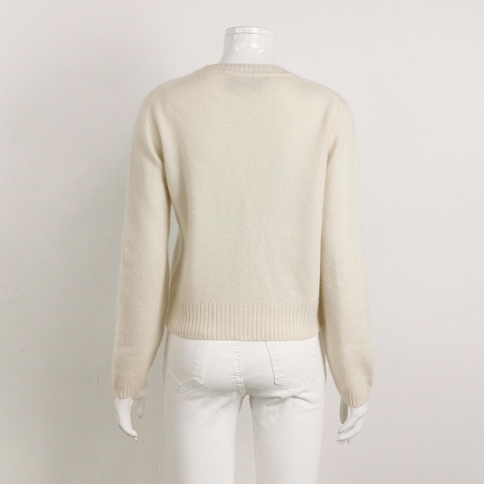 Gucci Gucci XS Cashmere V-Neck Single-Breasted Cardigan Size XS / US 0-2 / IT 36-38 - 3 Thumbnail