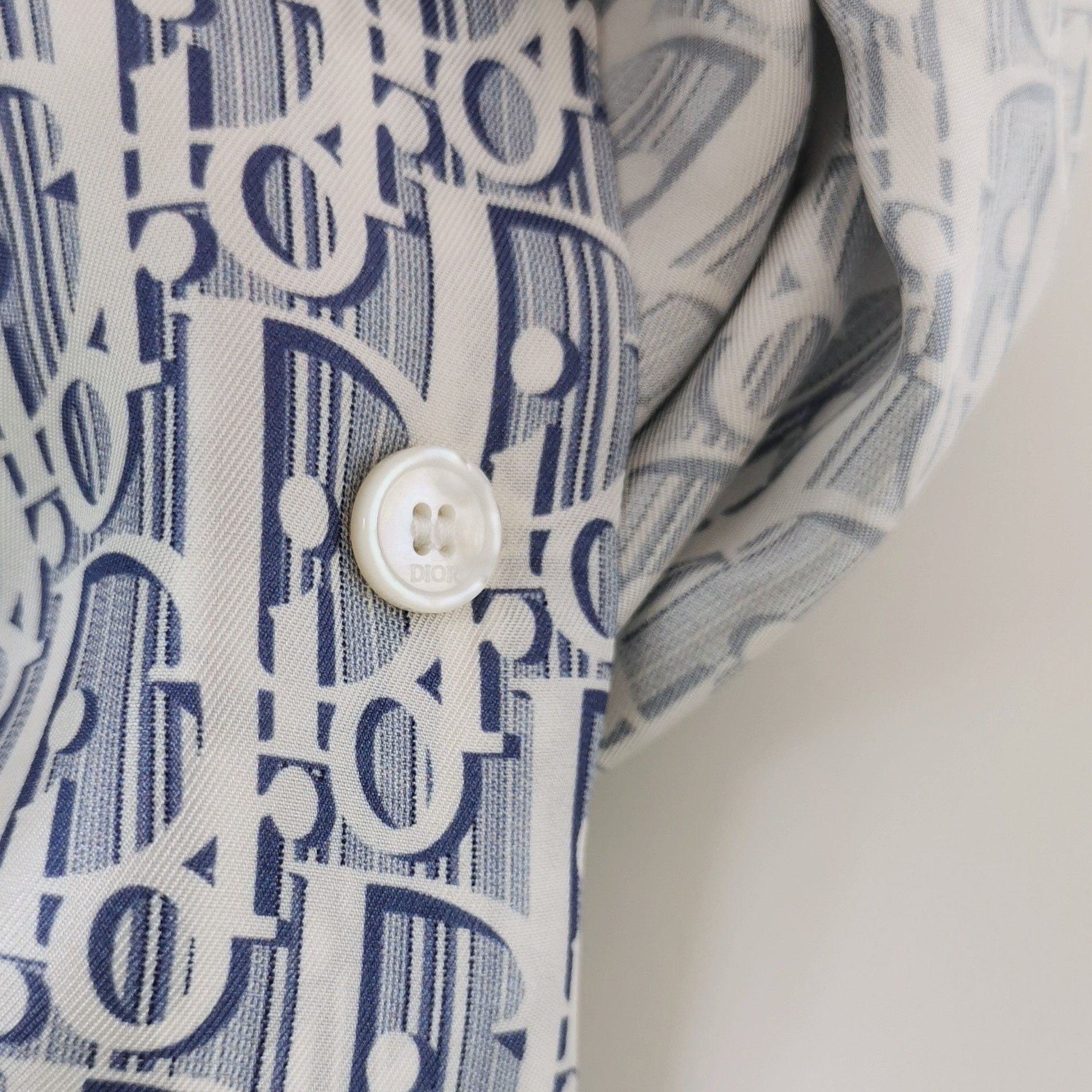 Dior Dior Silk Monogram Short-Sleeve Collared Shirt Size US S / EU 44-46 / 1 - 5 Thumbnail
