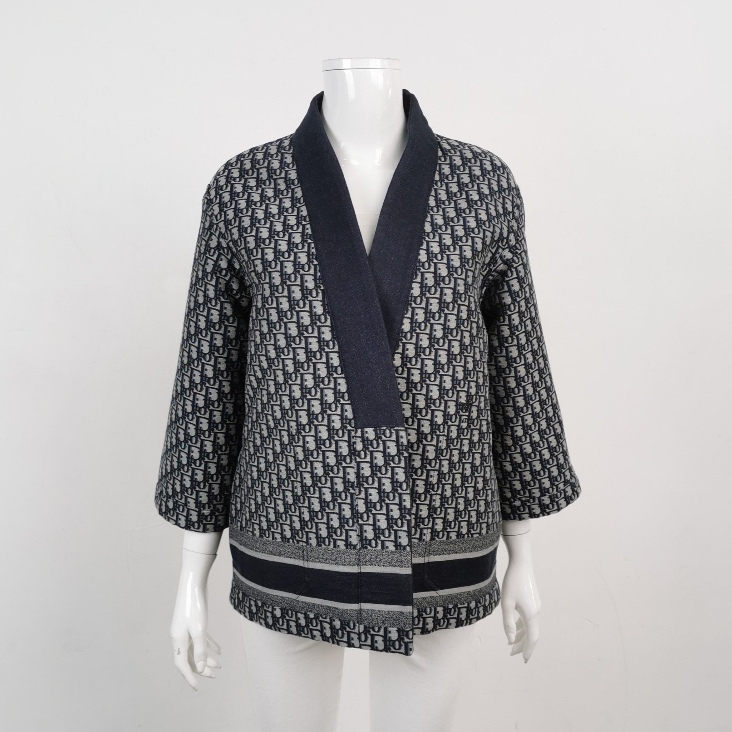 Dior Dior Cotton V-Neck Coat XS US2 Size XS / US 0-2 / IT 36-38 - 6 Thumbnail