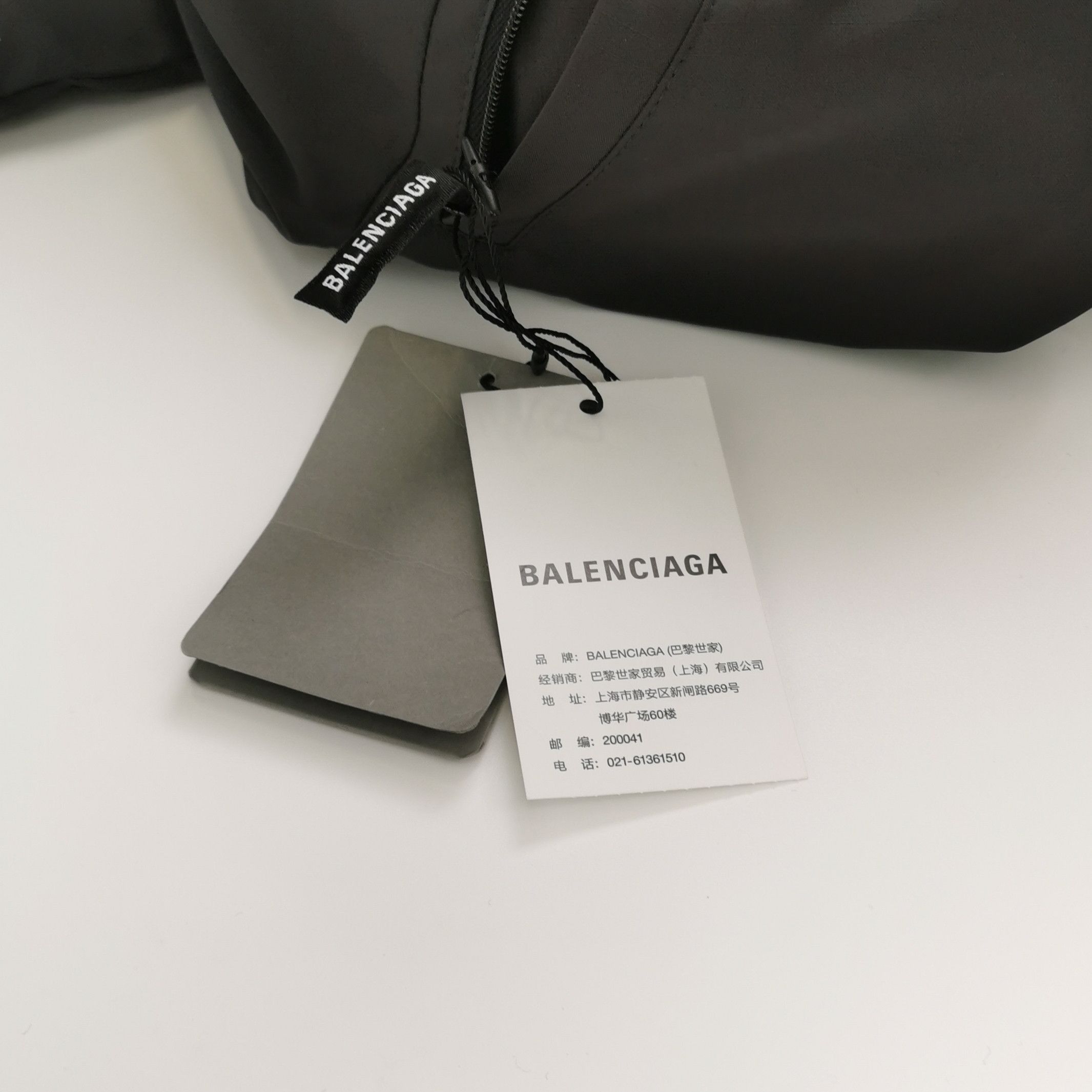 Balenciaga Balenciaga Black Quilted Shawl Cape One Size Size ONE SIZE - 5 Thumbnail