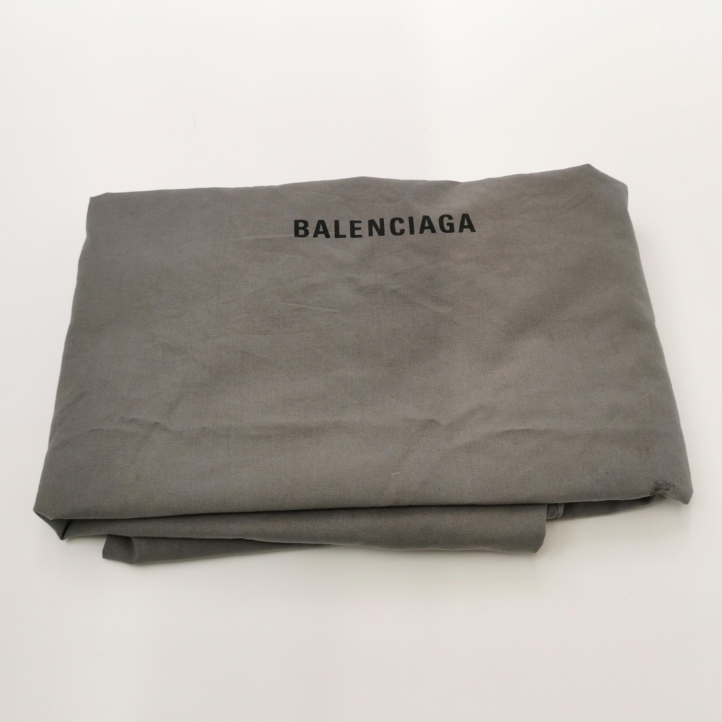 Balenciaga Balenciaga Black Quilted Down Vest XS Size XS / US 0-2 / IT 36-38 - 7 Thumbnail