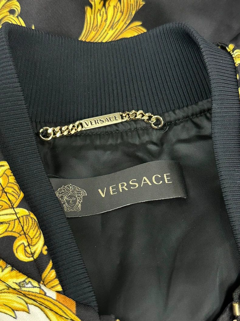 Versace Versace Black Gold Print Jacket Size US M / EU 48-50 / 2 - 5 Thumbnail