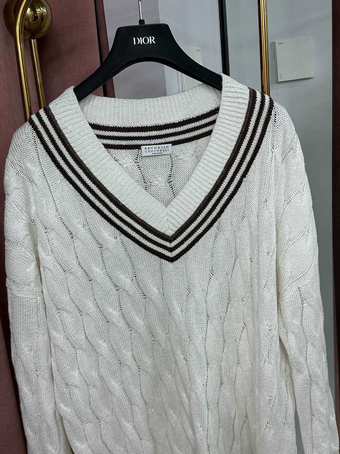 Brunello Cucinelli Brunello Cucinelli White Sequin V-Neck Sweater Size US L / EU 52-54 / 3 - 2 Thumbnail
