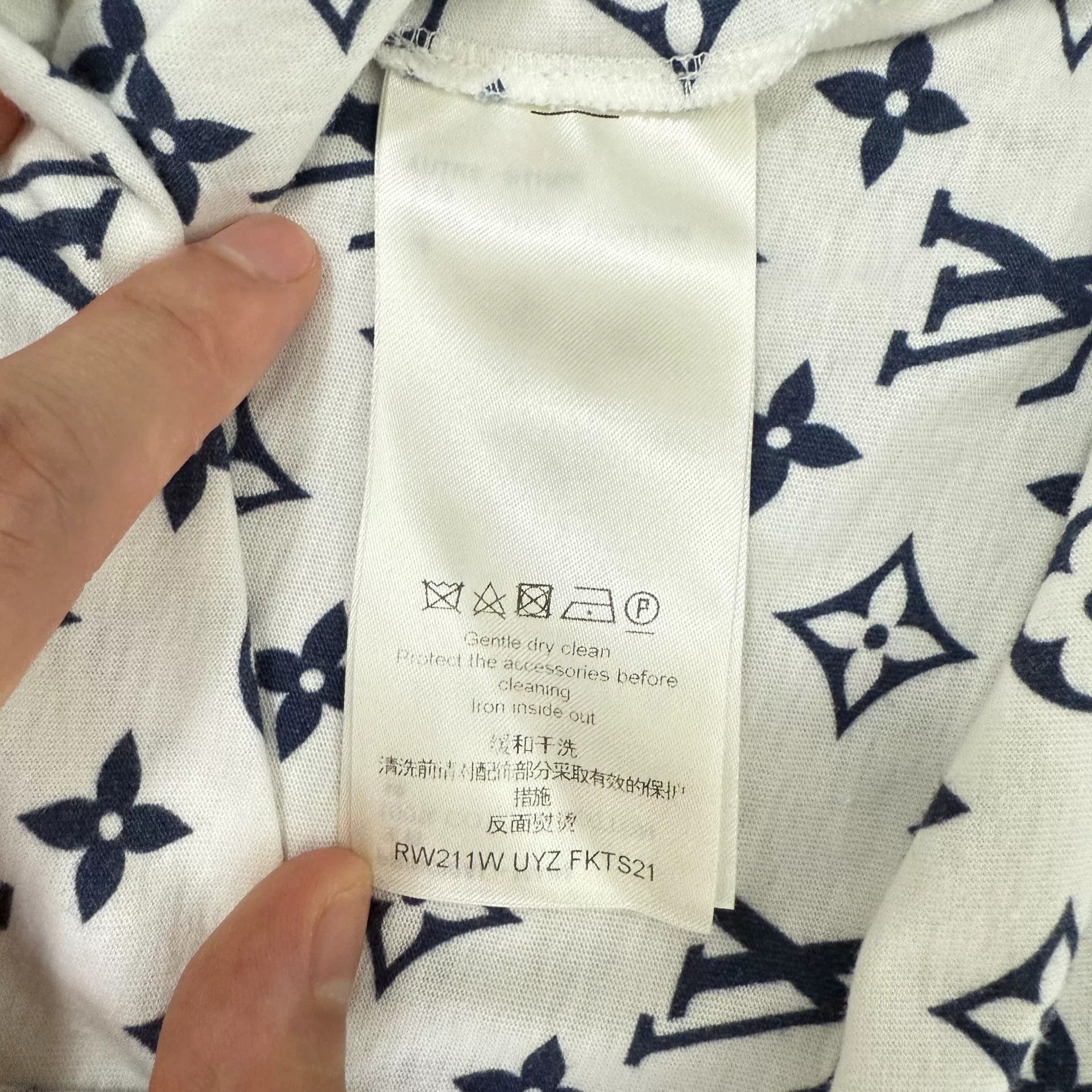 Louis Vuitton LV Monogram Print Short Sleeve Top Size US M / EU 48-50 / 2 - 7 Thumbnail