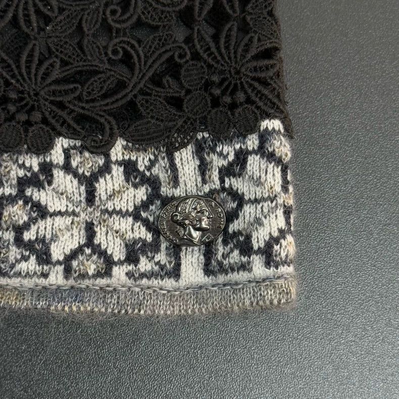 Chanel Chanel Black Gray Floral Knit Sweater Size US S / EU 44-46 / 1 - 8 Thumbnail