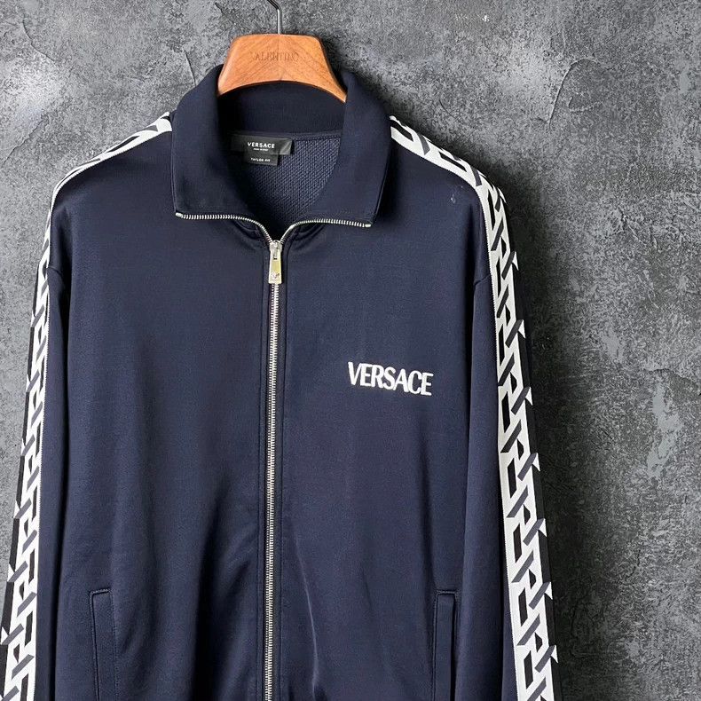 Versace VERSACE Blue Embroidered Zip-Up Cardigan Size US M / EU 48-50 / 2 - 3 Thumbnail